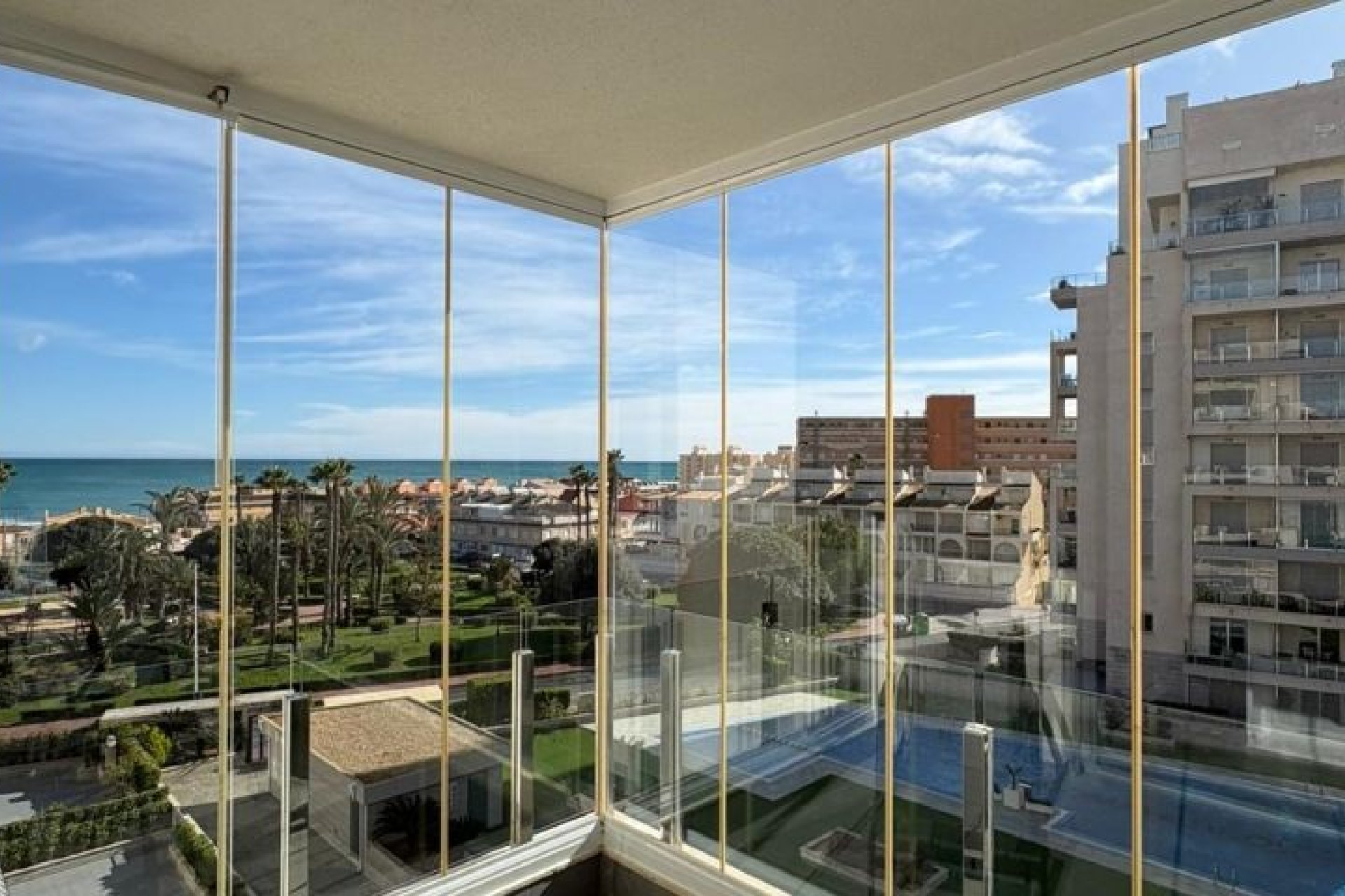 Revânzare - Apartament -
Torrevieja - Costa Blanca