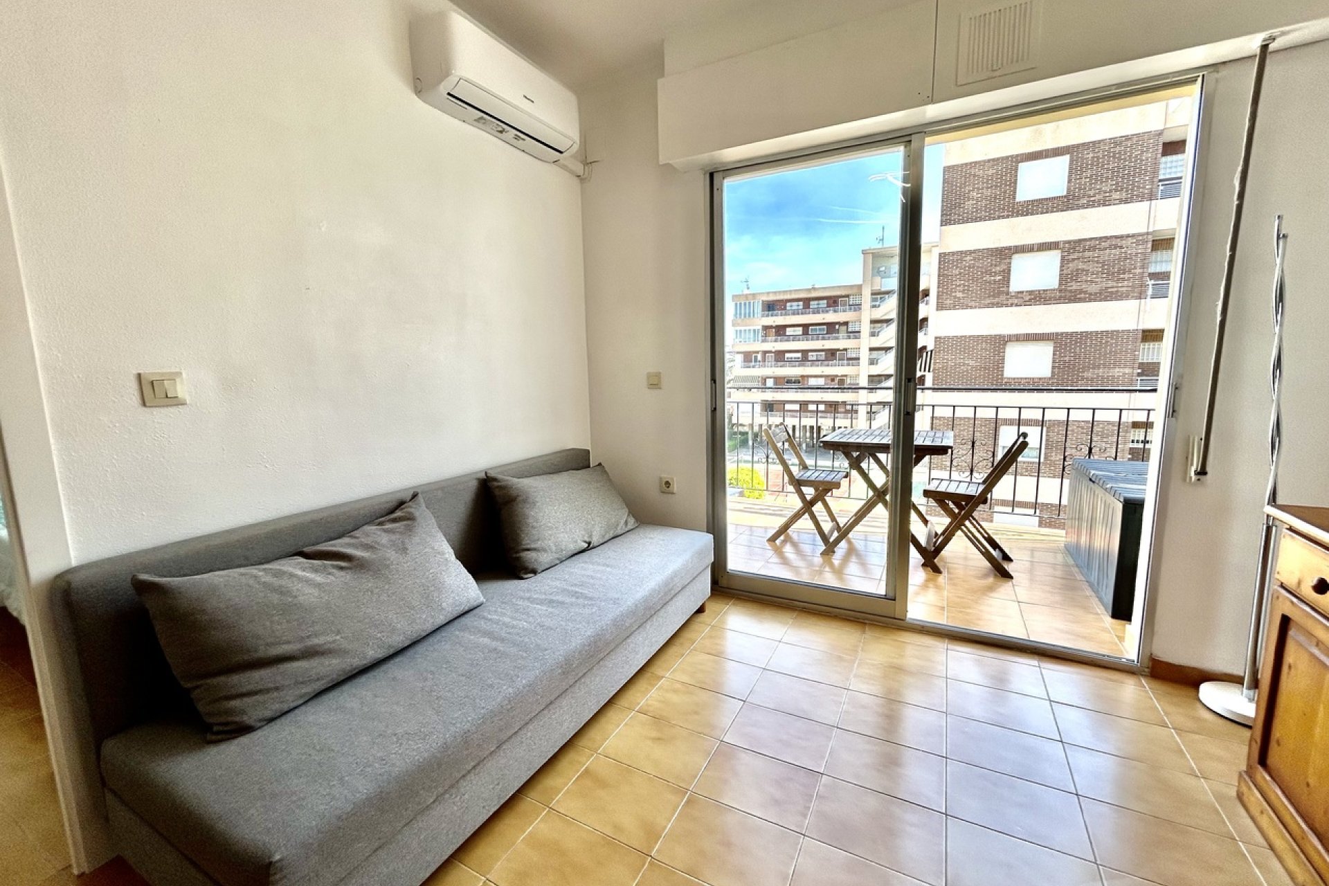 Revânzare - Apartament -
Torrevieja - Costa Blanca