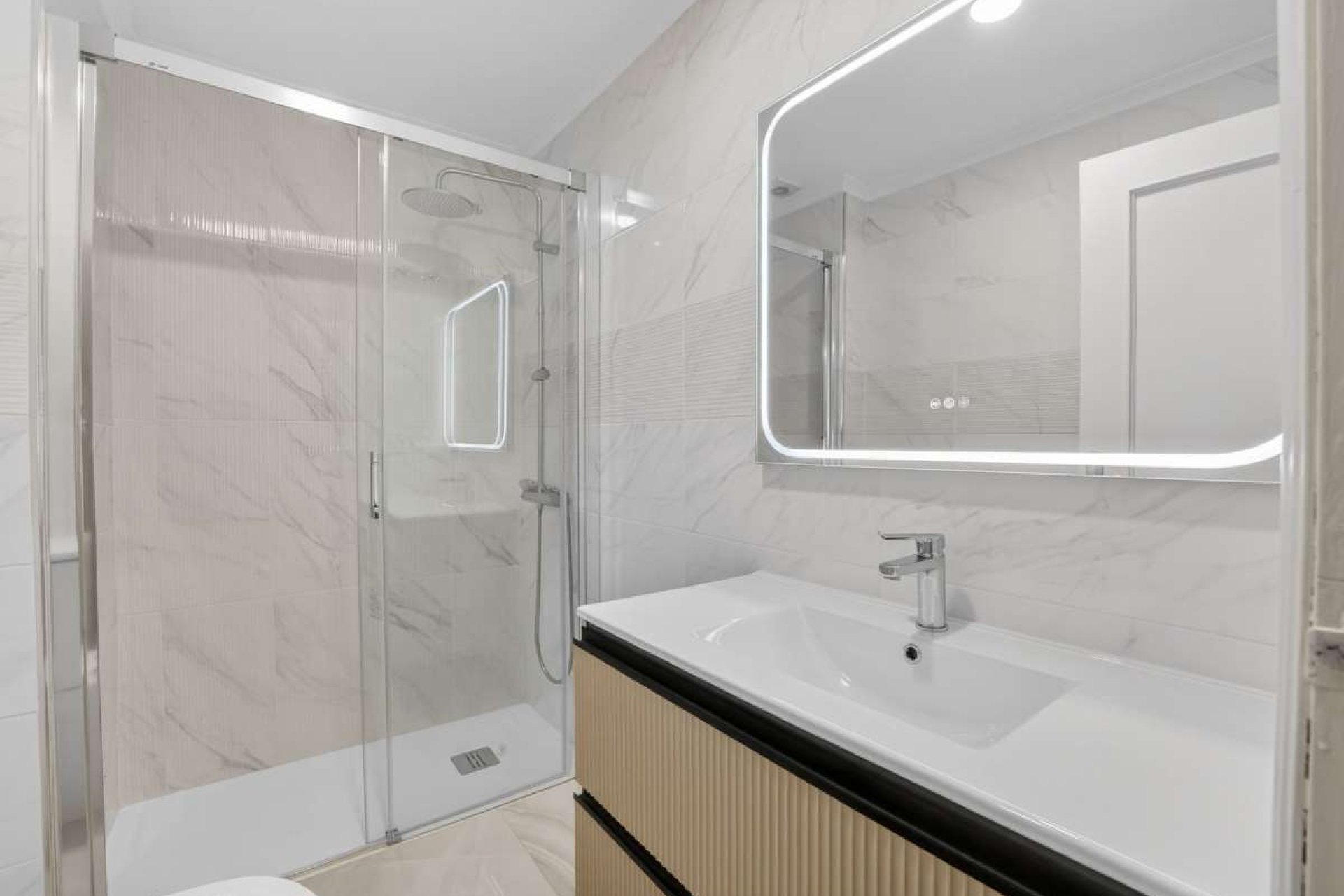 Revânzare - Apartament -
Torrevieja - Costa Blanca