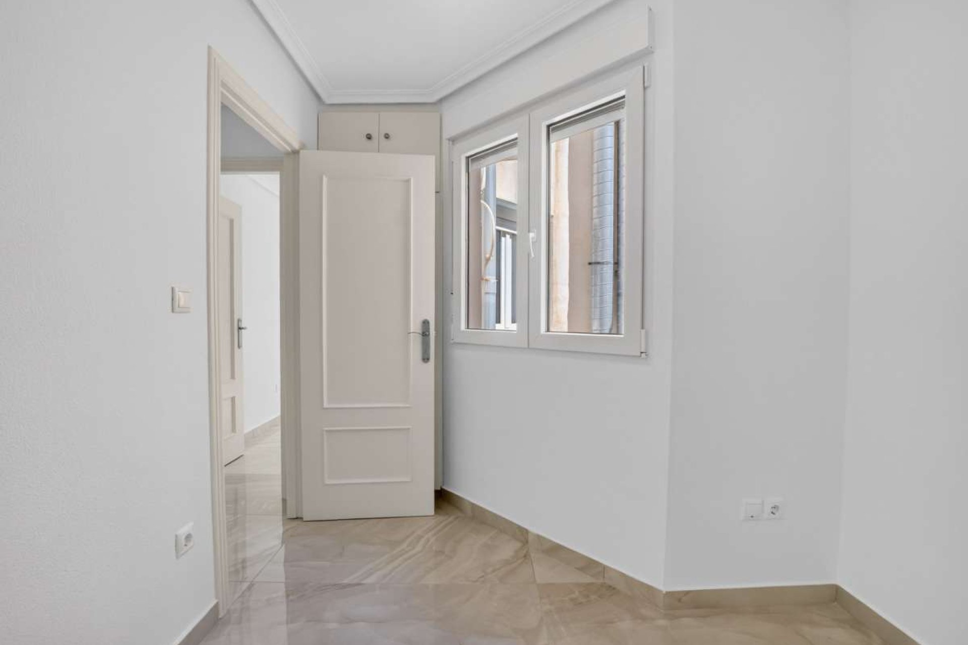 Revânzare - Apartament -
Torrevieja - Costa Blanca