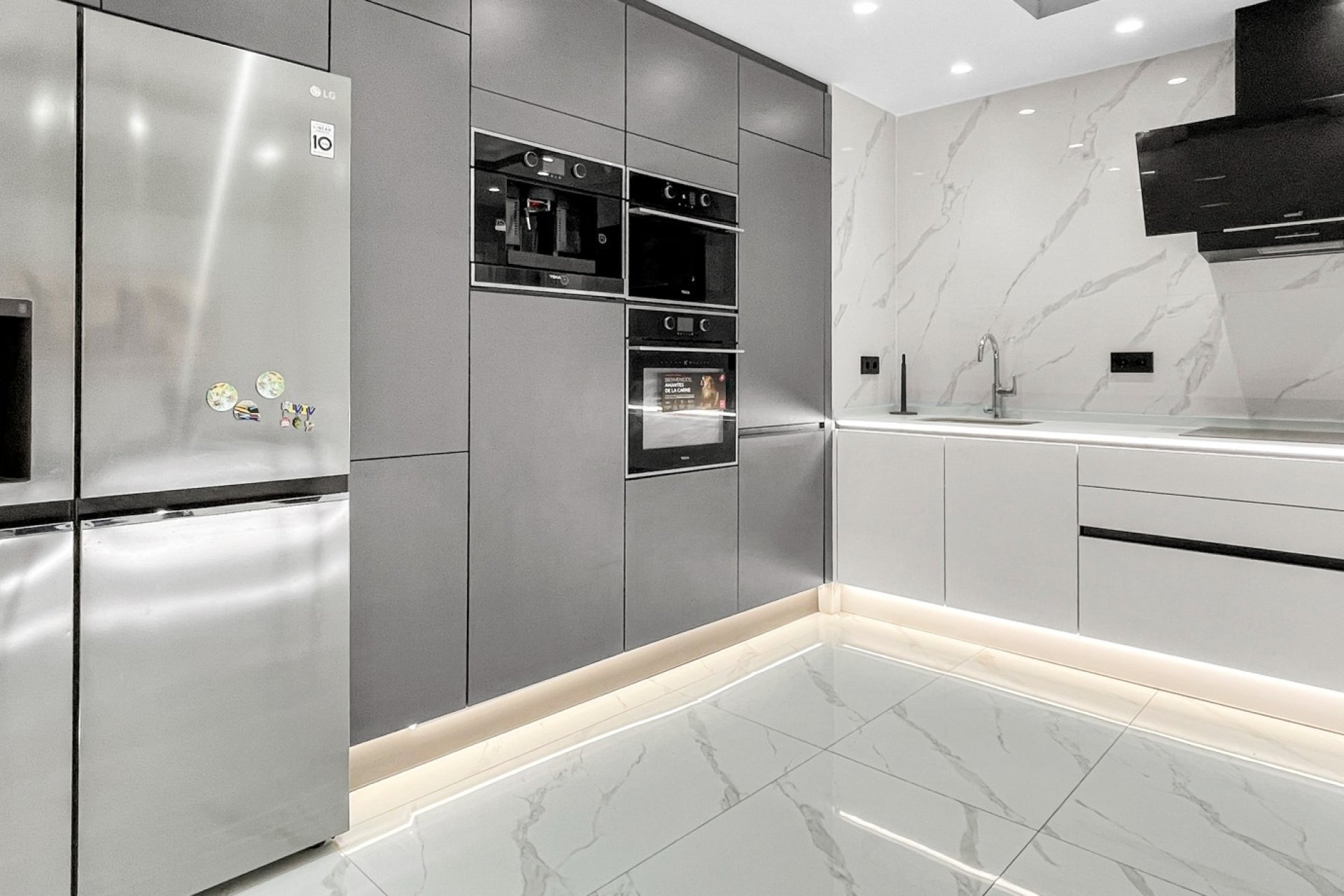 Revânzare - Apartament -
Torrevieja - Costa Blanca
