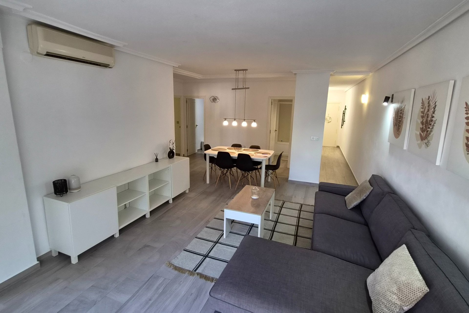 Revânzare - Apartament -
Torrevieja - Costa Blanca
