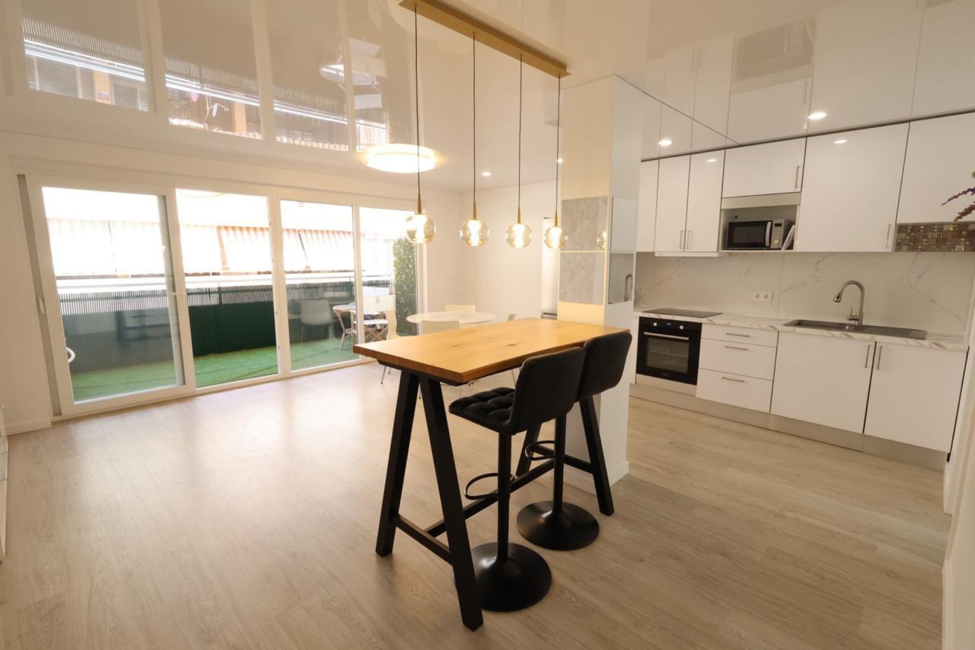 Revânzare - Apartament -
Torrevieja - Costa Blanca