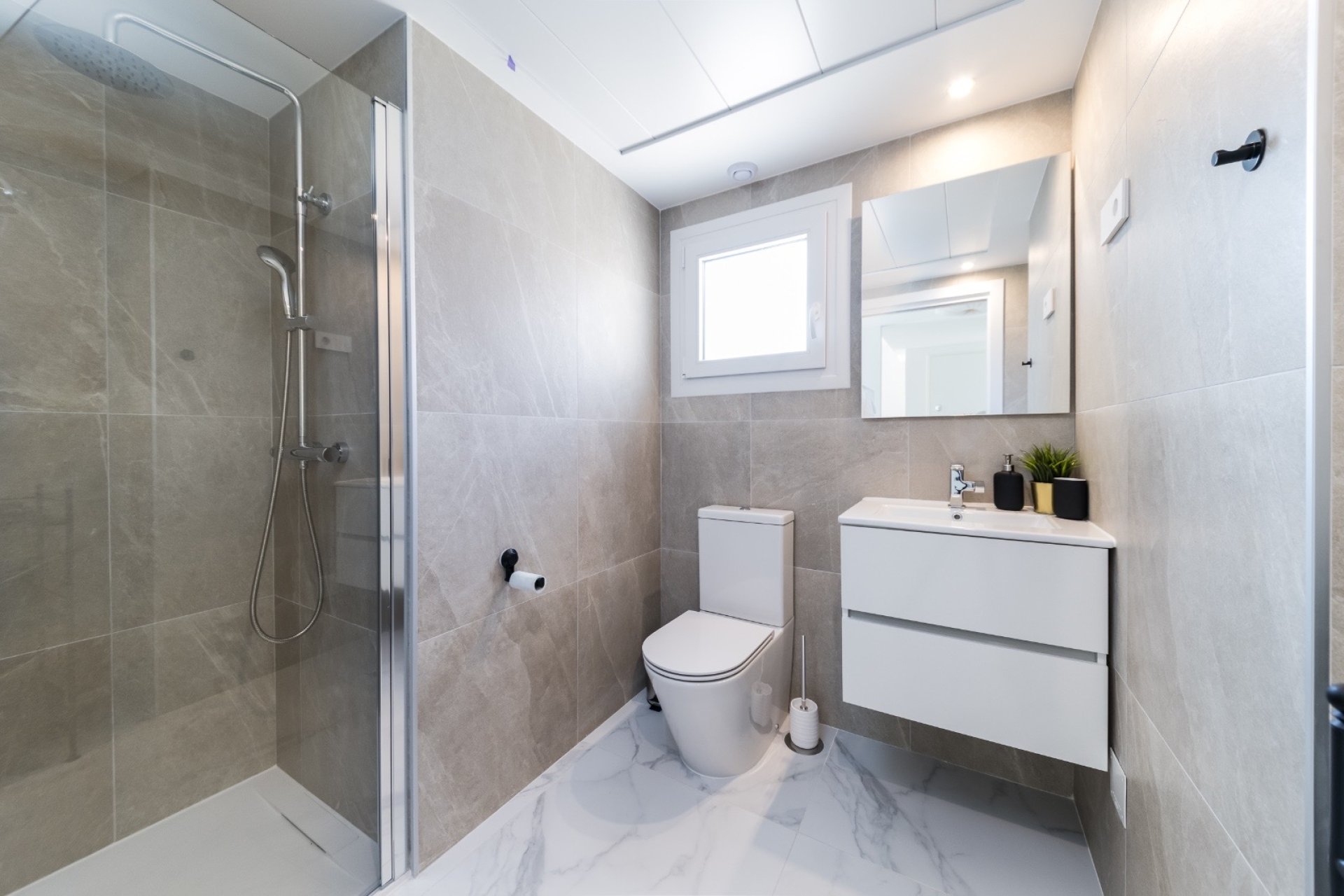 Revânzare - Apartament -
Torrevieja - Costa Blanca