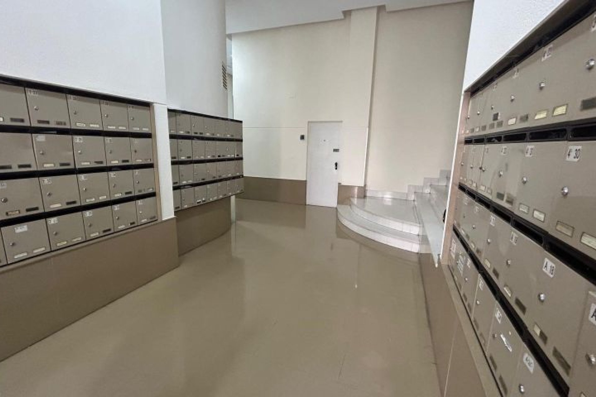 Revânzare - Apartament -
Torrevieja - Costa Blanca