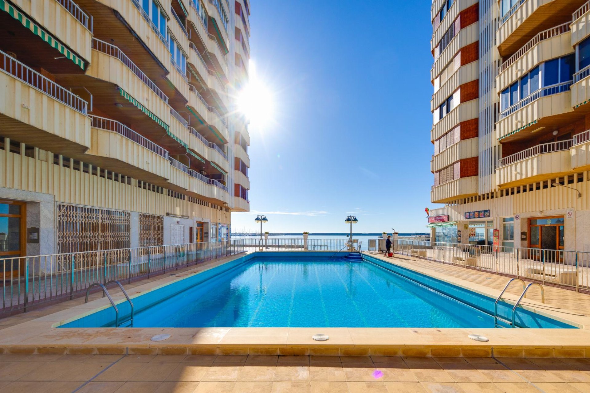Revânzare - Apartament -
Torrevieja - Costa Blanca