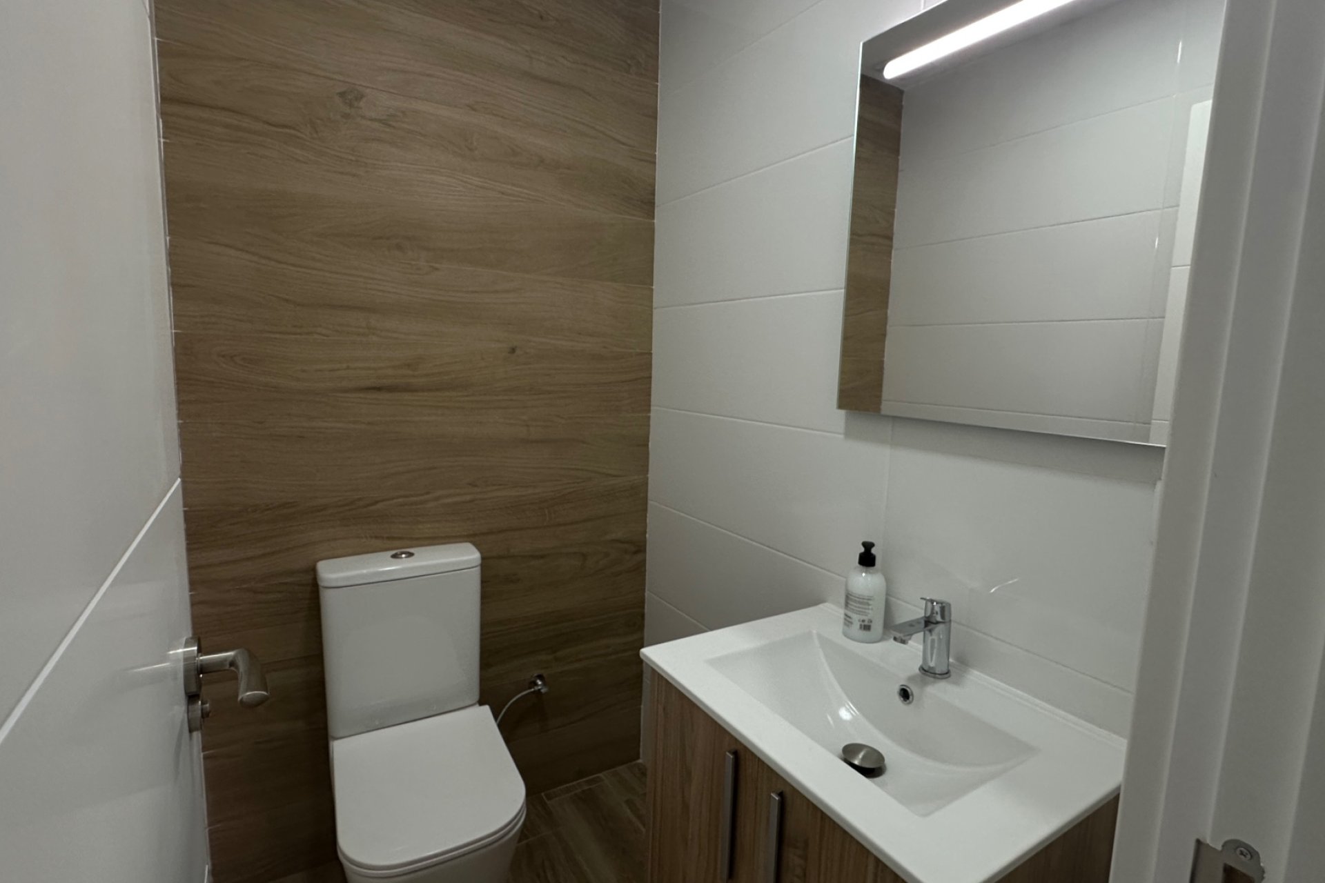 Revânzare - Apartament -
Torrevieja - Costa Blanca