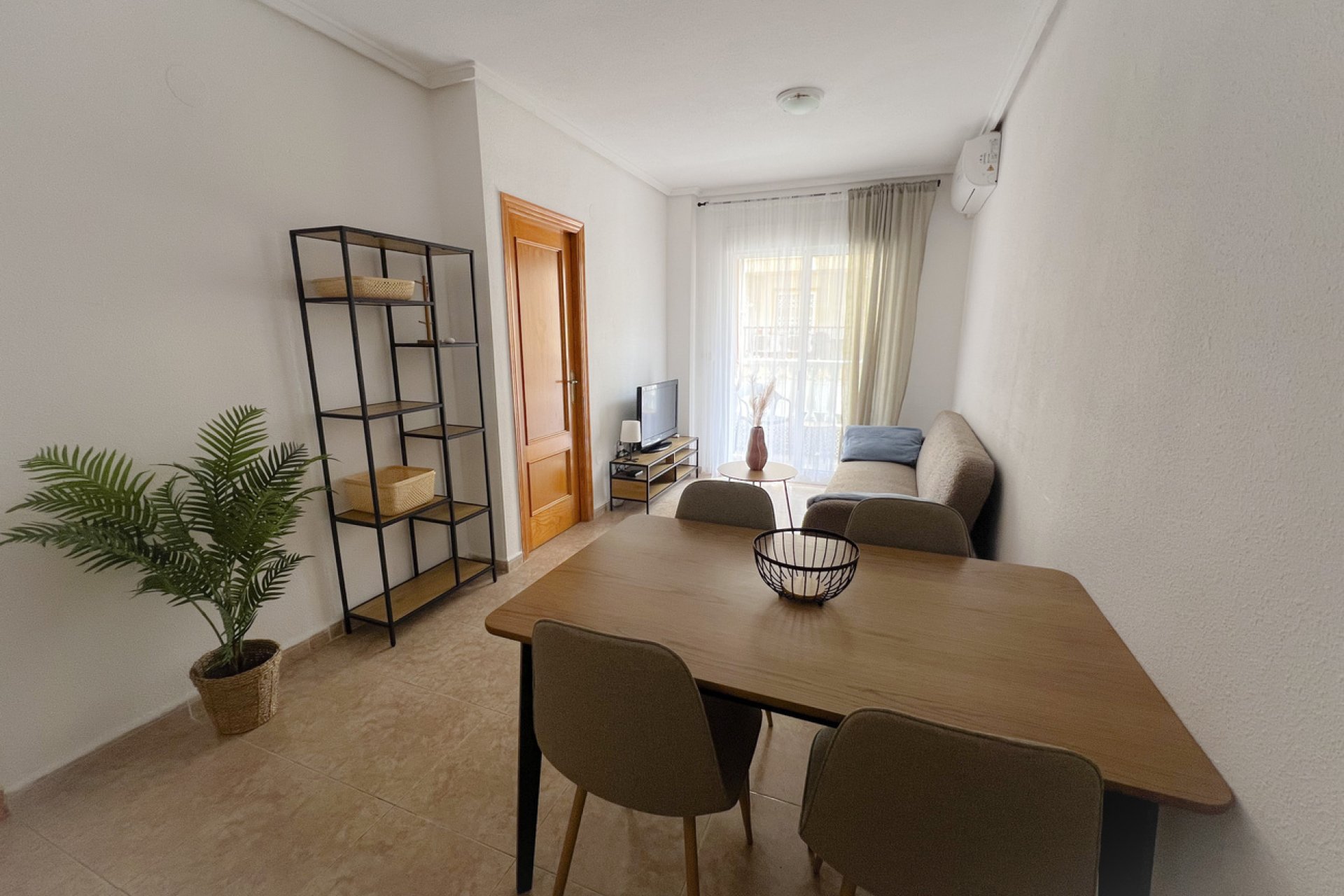 Revânzare - Apartament -
Torrevieja - Costa Blanca