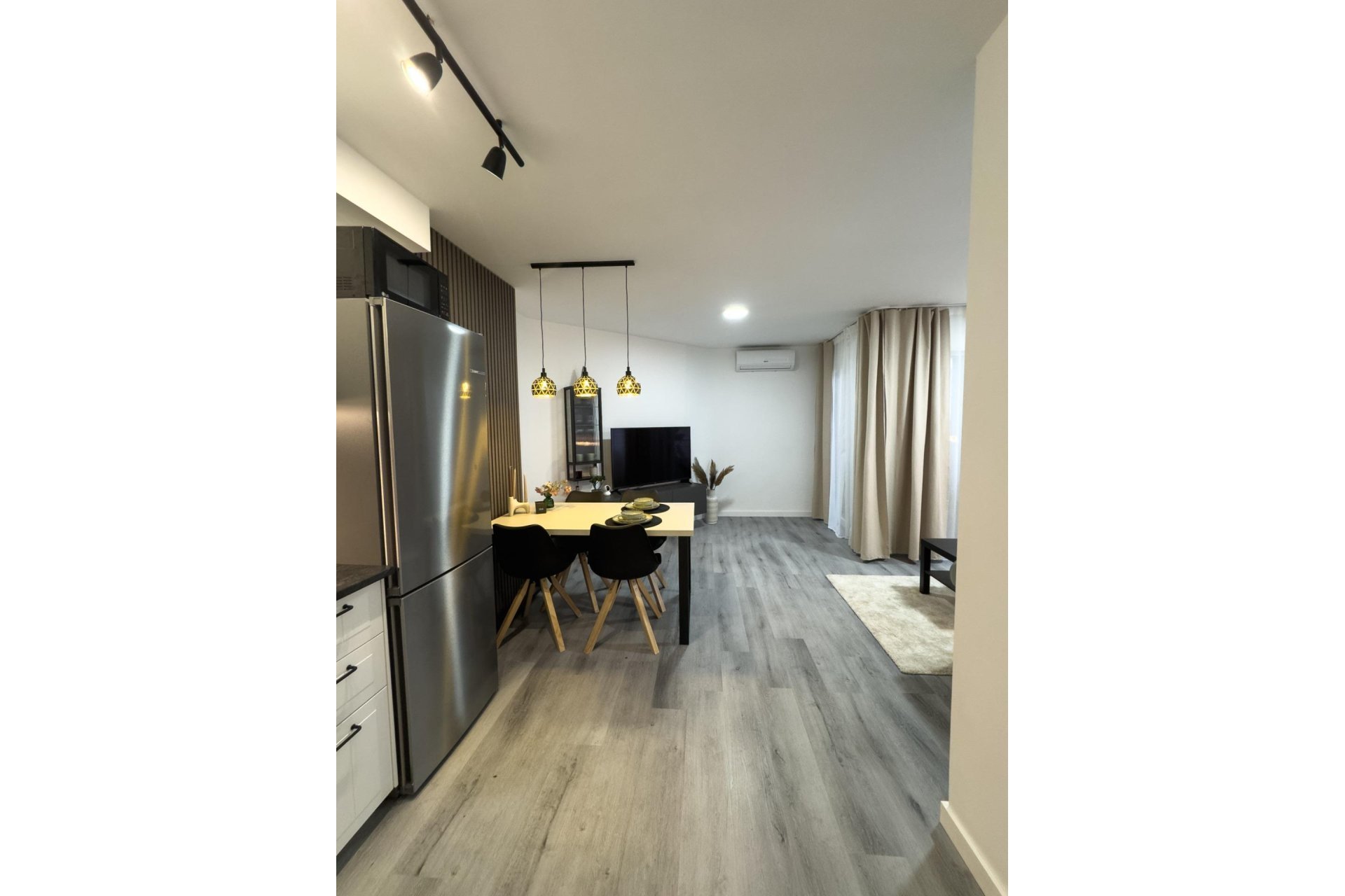 Revânzare - Apartament -
Torrevieja - Curva Del Palangre