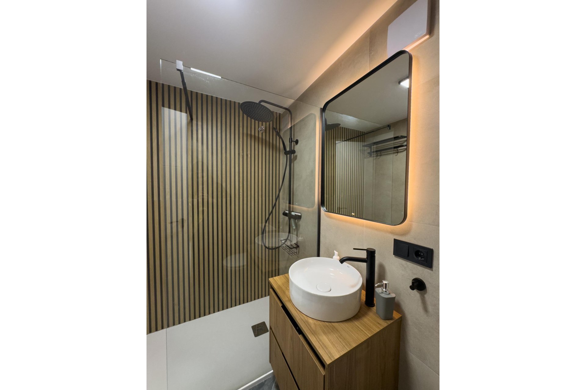 Revânzare - Apartament -
Torrevieja - Curva Del Palangre