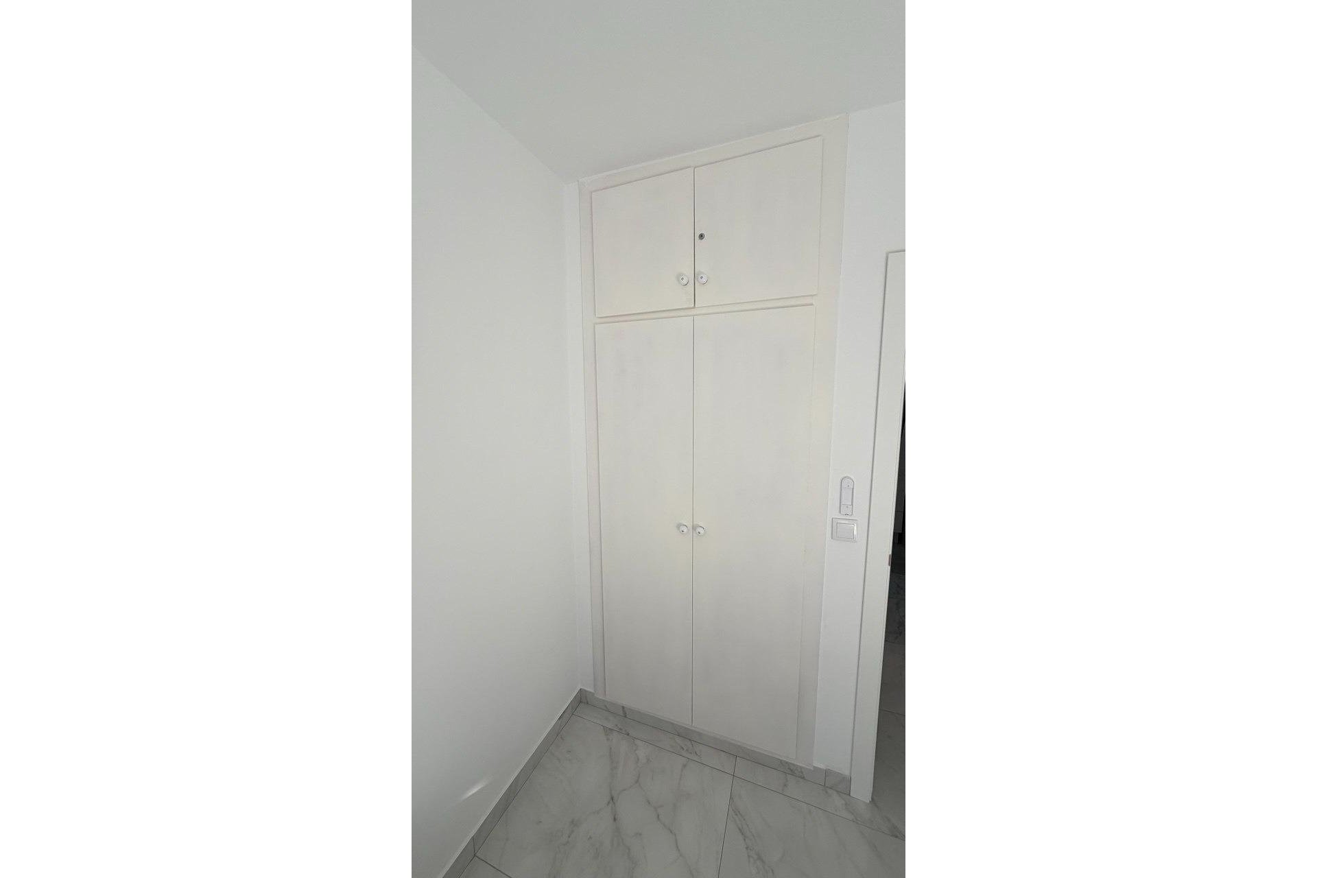 Revânzare - Apartament -
Torrevieja - Curva Del Palangre