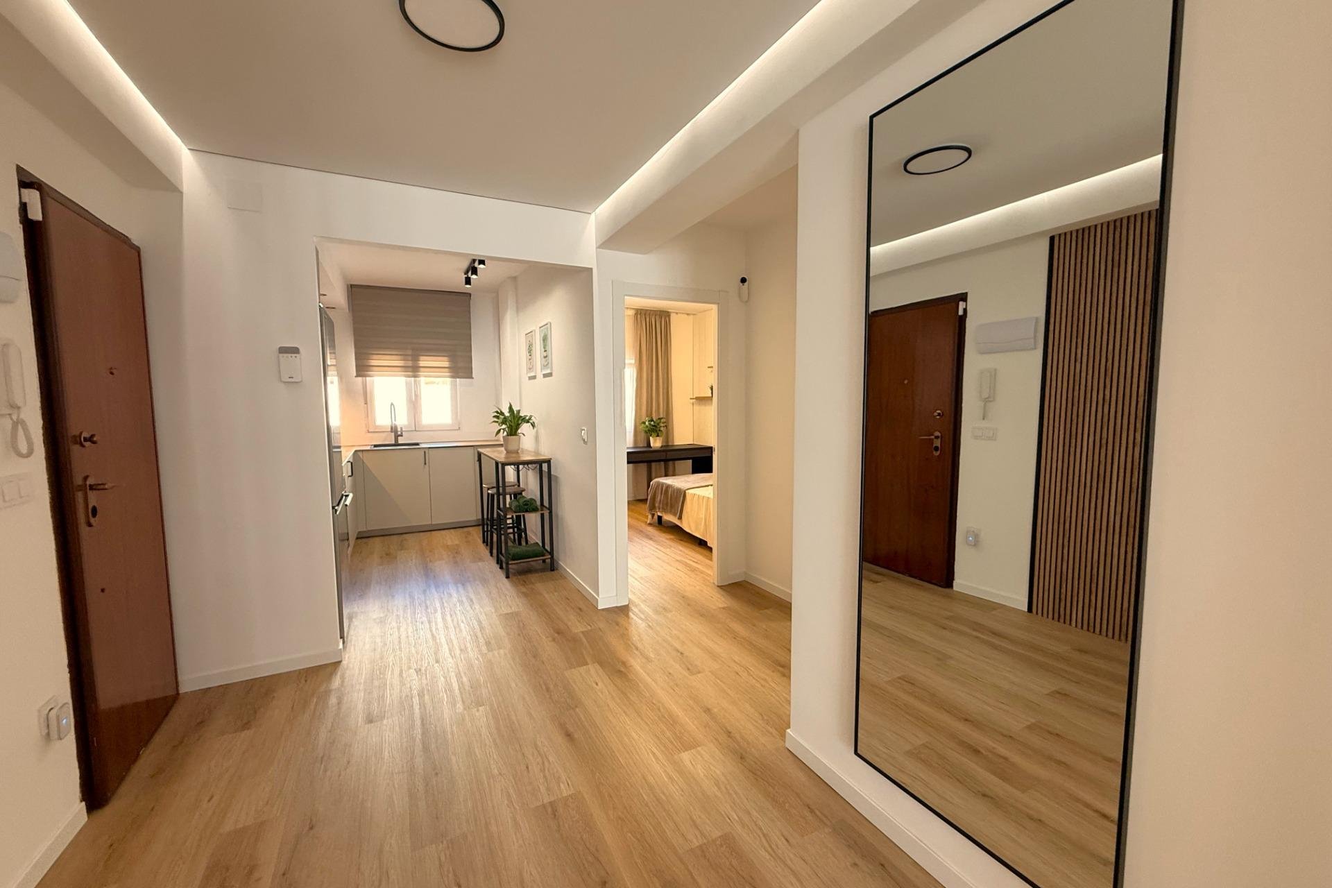 Revânzare - Apartament -
Torrevieja - Curva Del Palangre