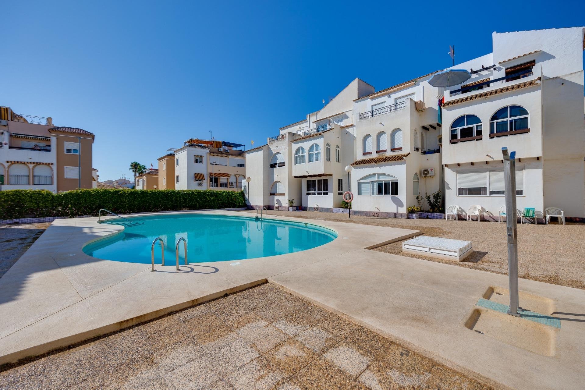 Revânzare - Apartament -
Torrevieja - El Acequión - Los Náufragos