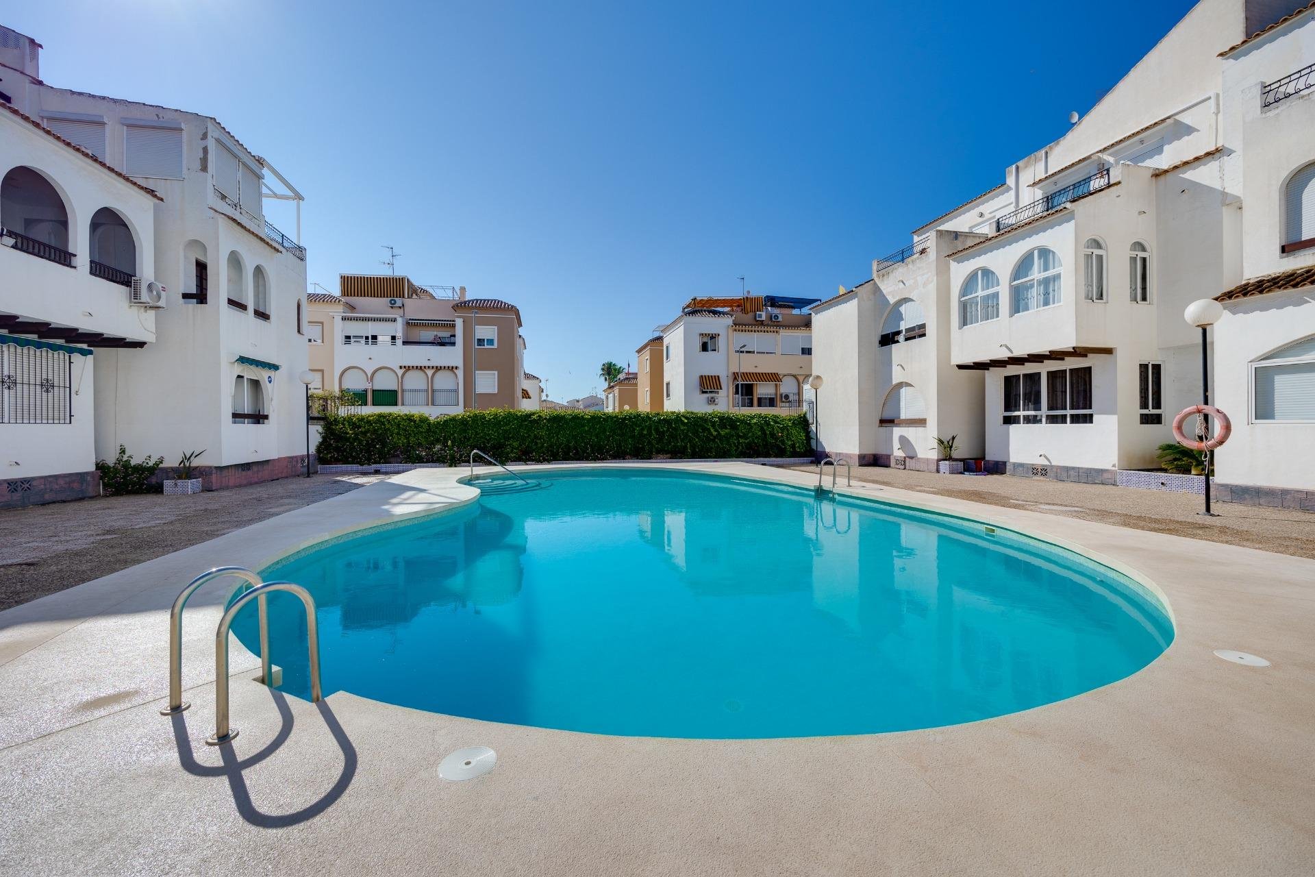 Revânzare - Apartament -
Torrevieja - El Acequión - Los Náufragos