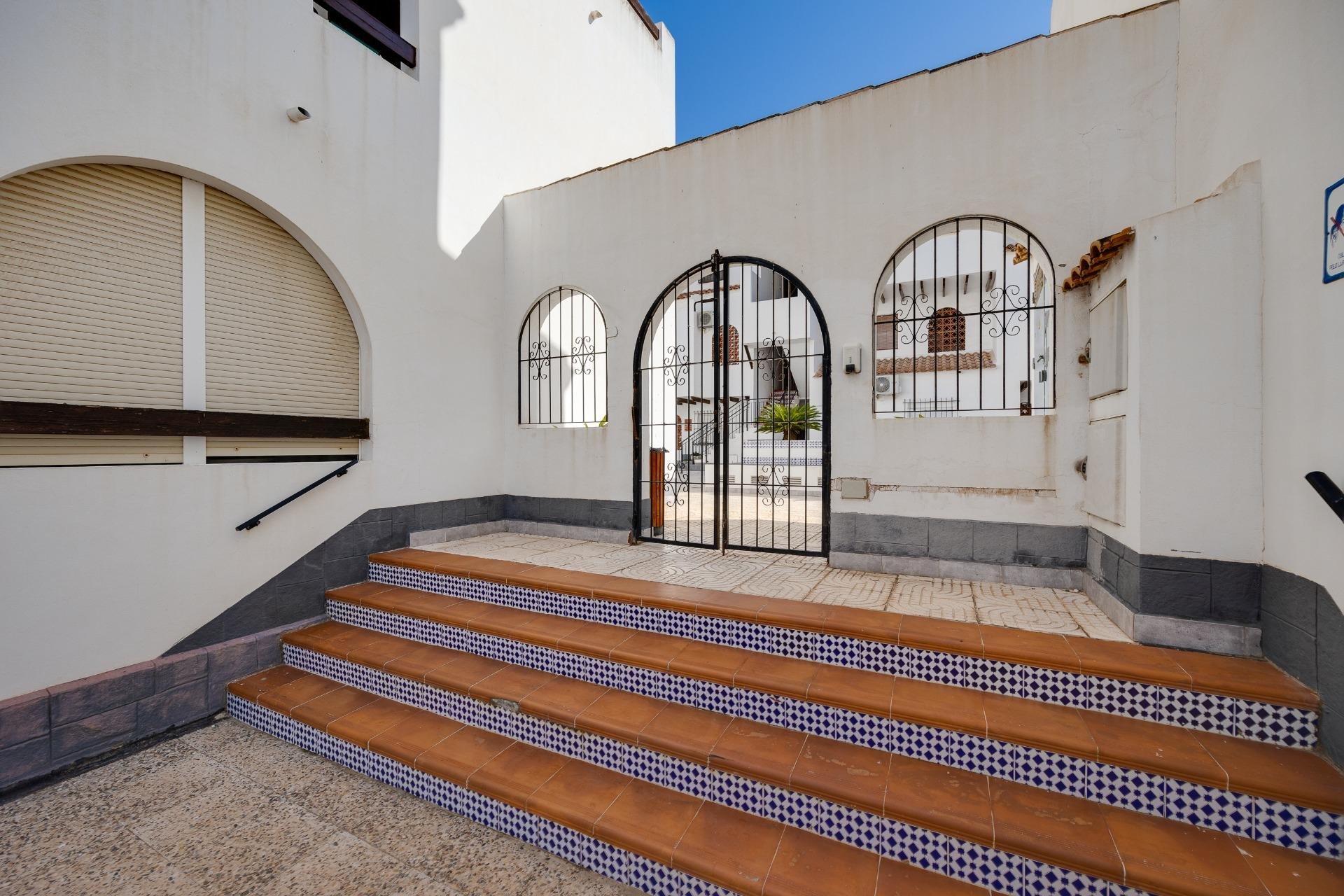 Revânzare - Apartament -
Torrevieja - El Acequión - Los Náufragos