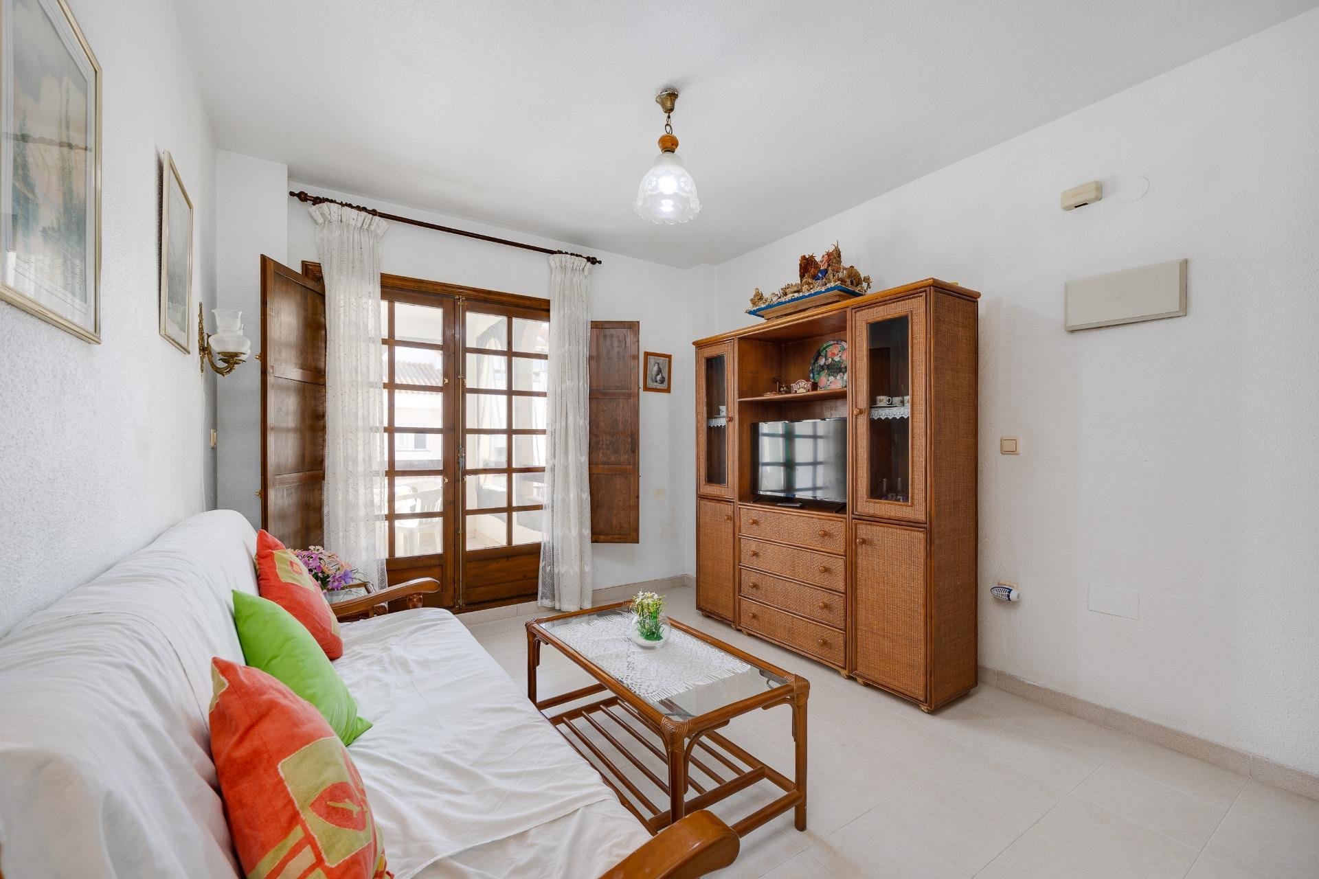 Revânzare - Apartament -
Torrevieja - El Acequión - Los Náufragos