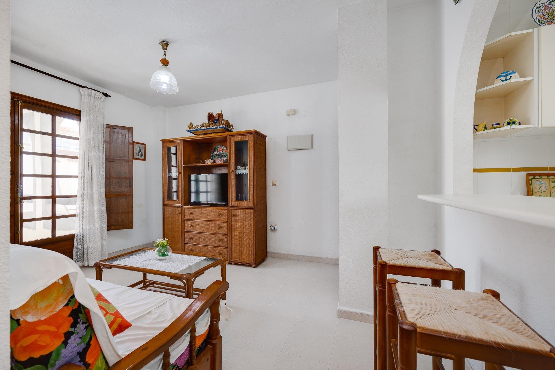 Revânzare - Apartament -
Torrevieja - El Acequión - Los Náufragos
