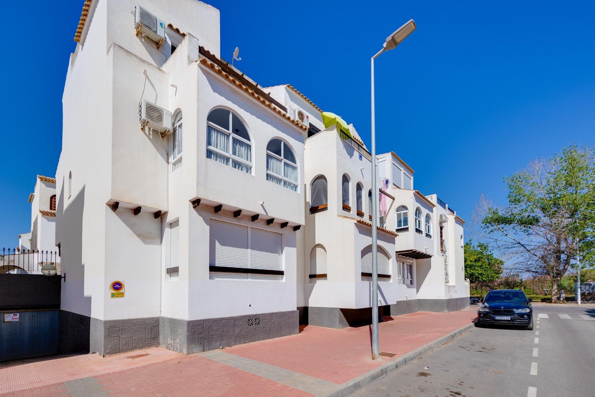 Revânzare - Apartament -
Torrevieja - El Acequión - Los Náufragos