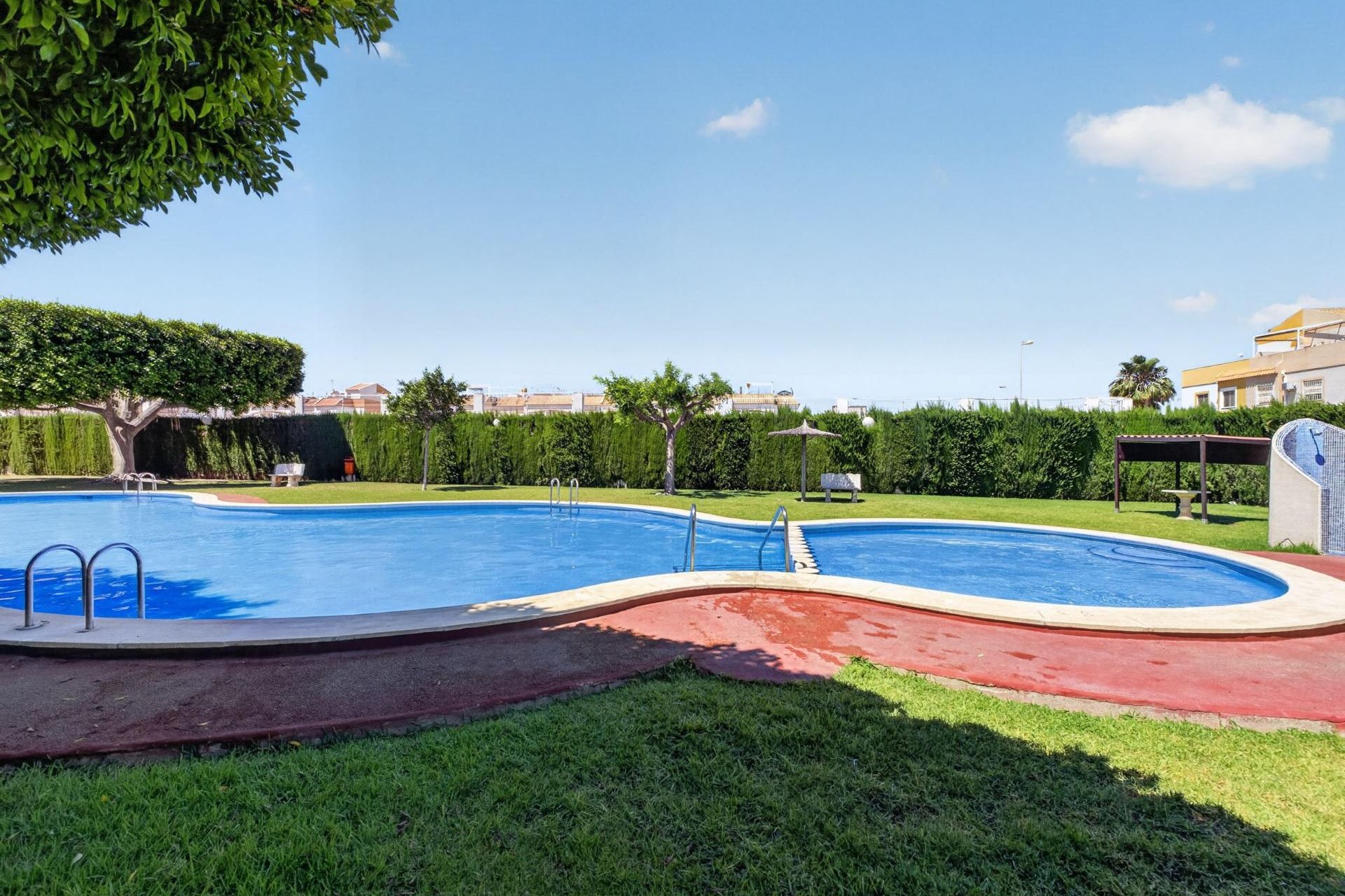Revânzare - Apartament -
Torrevieja - El Limonar