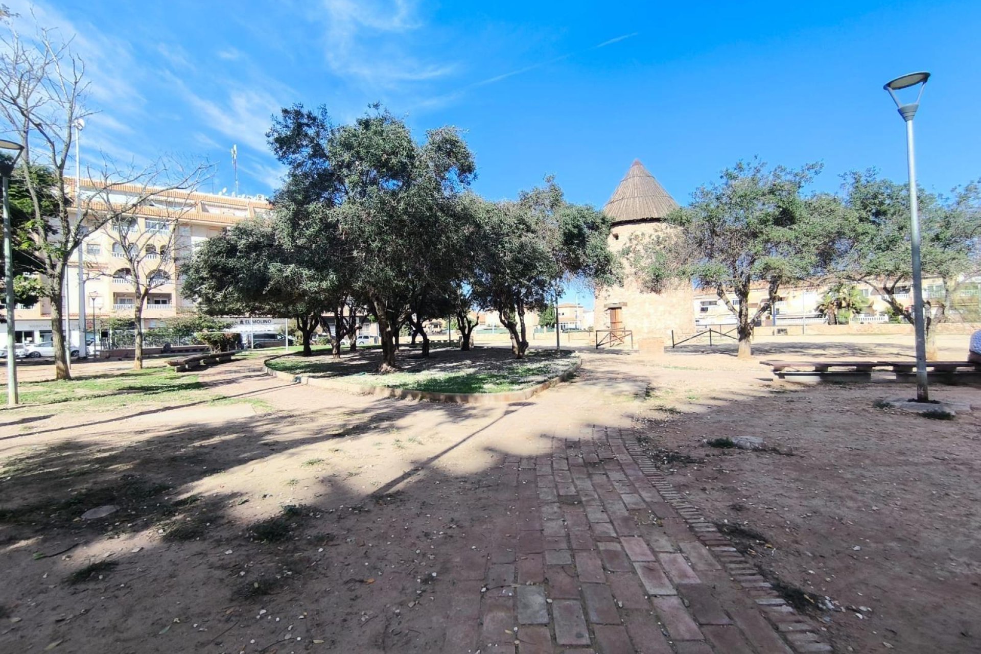 Revânzare - Apartament -
Torrevieja - El Molino