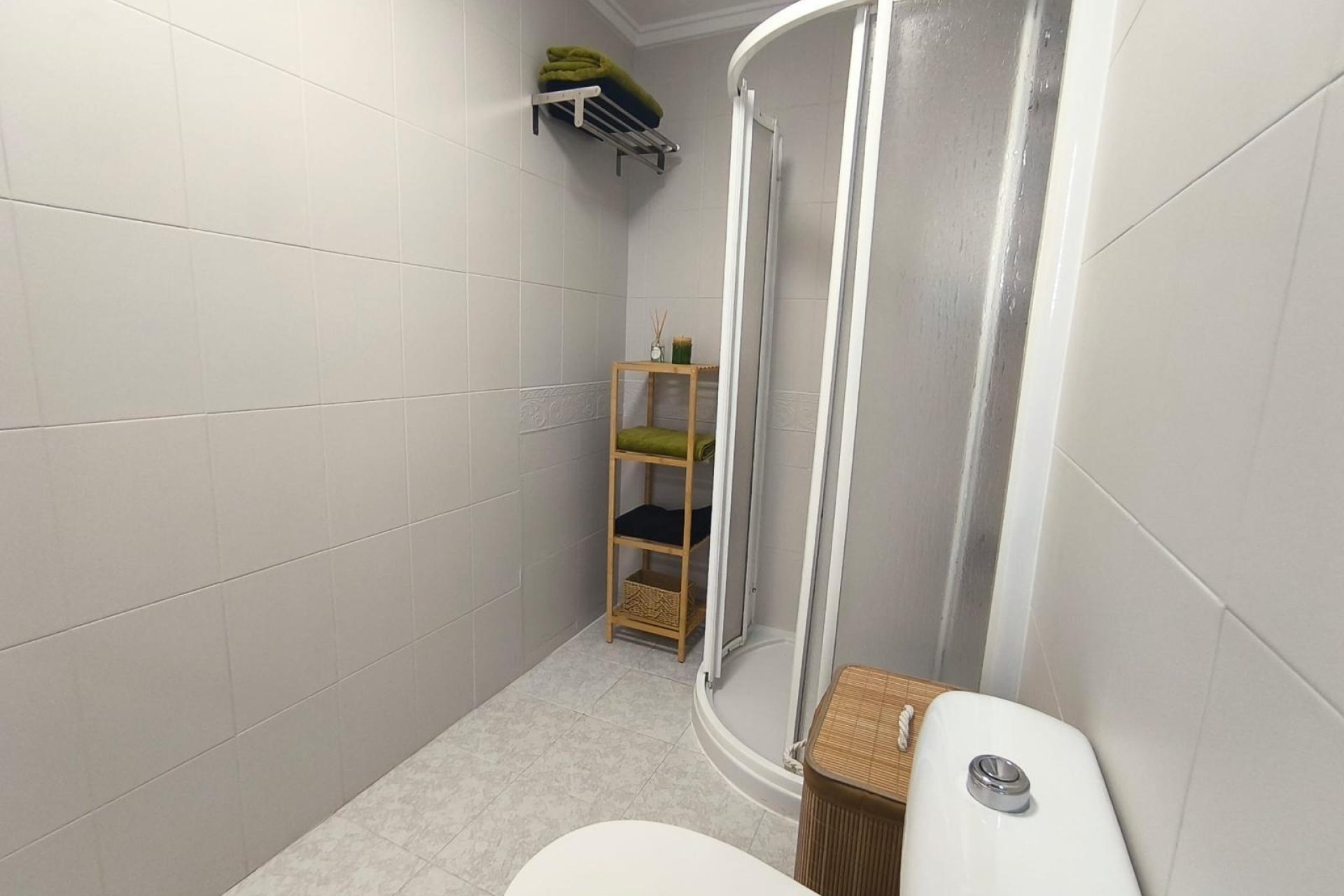 Revânzare - Apartament -
Torrevieja - El Molino