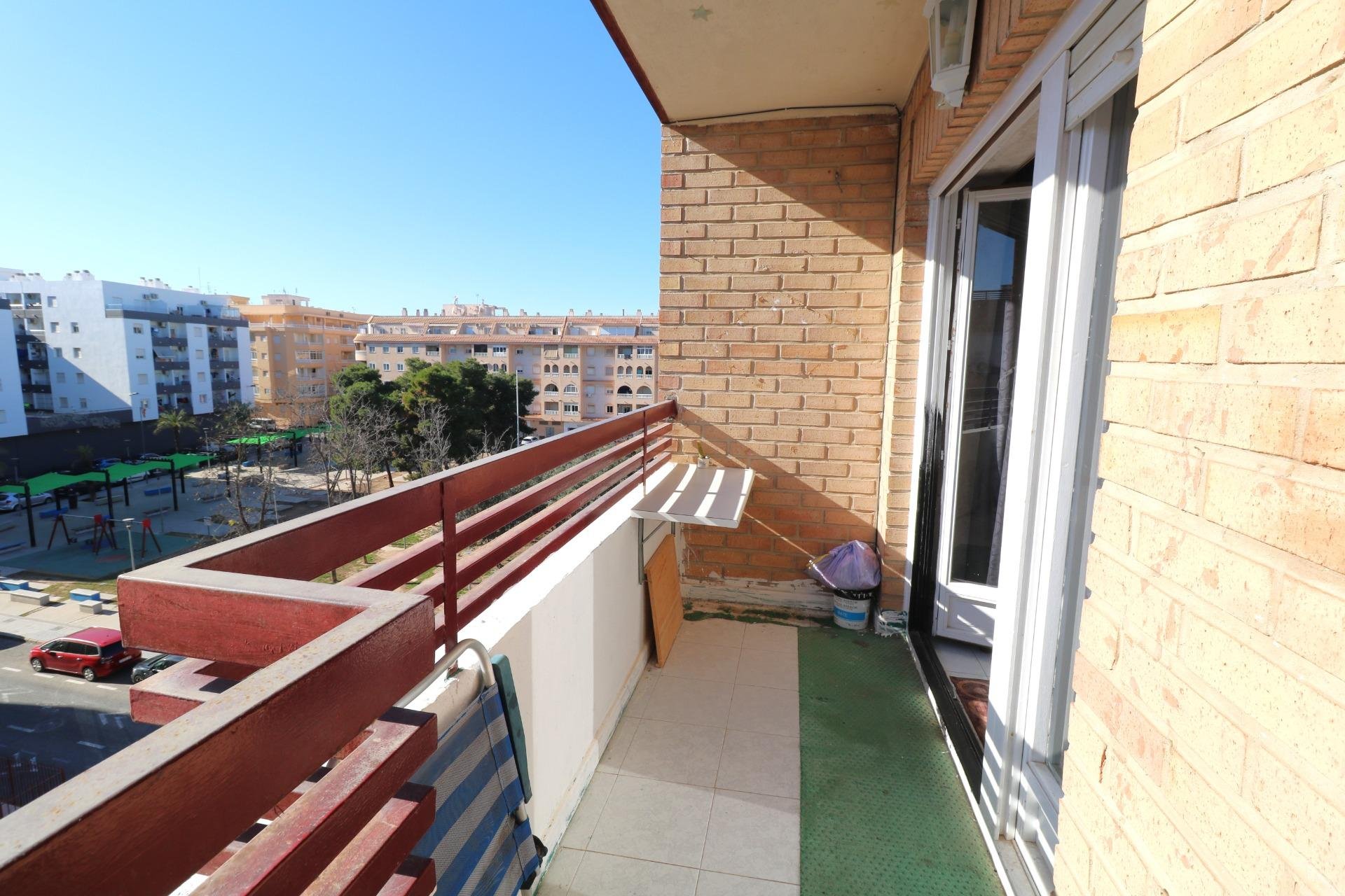 Revânzare - Apartament -
Torrevieja - El Molino