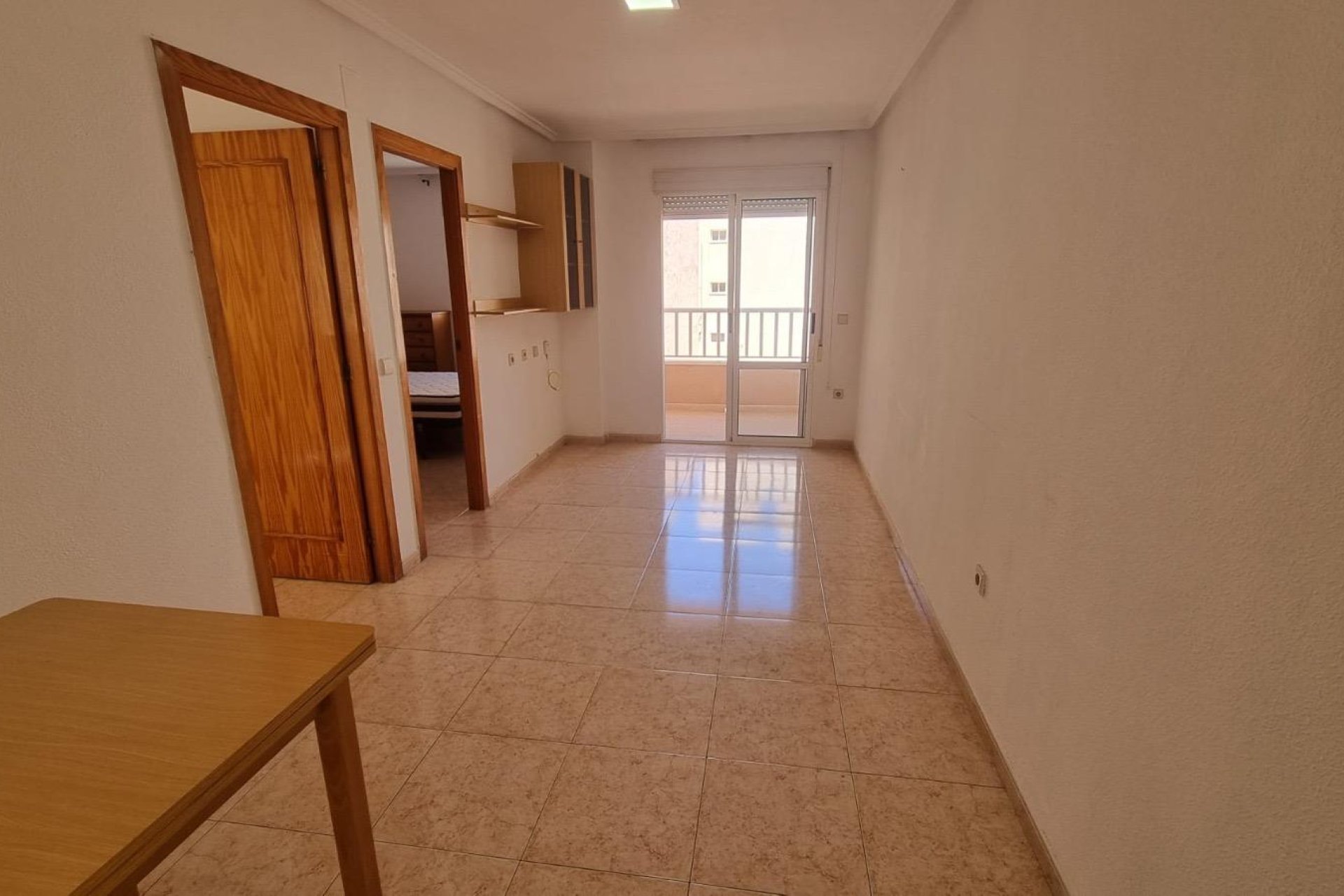 Revânzare - Apartament -
Torrevieja - El Molino
