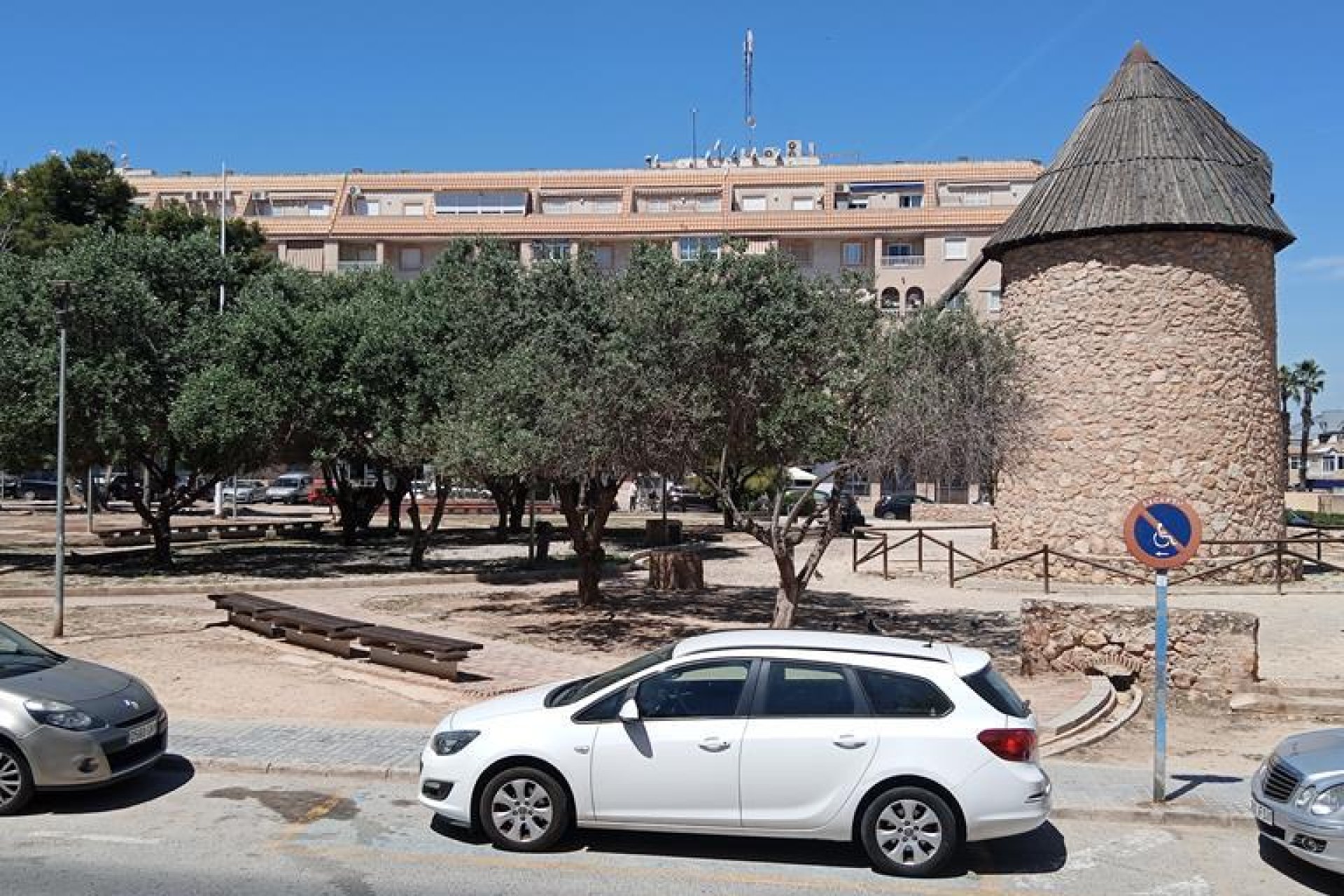 Revânzare - Apartament -
Torrevieja - El Molino