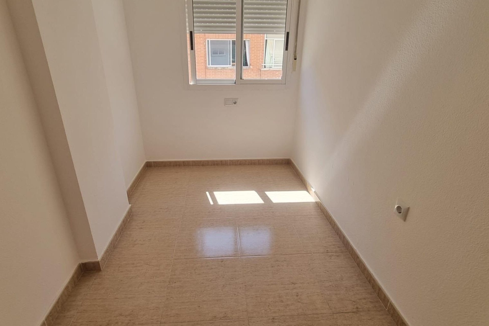 Revânzare - Apartament -
Torrevieja - El Molino