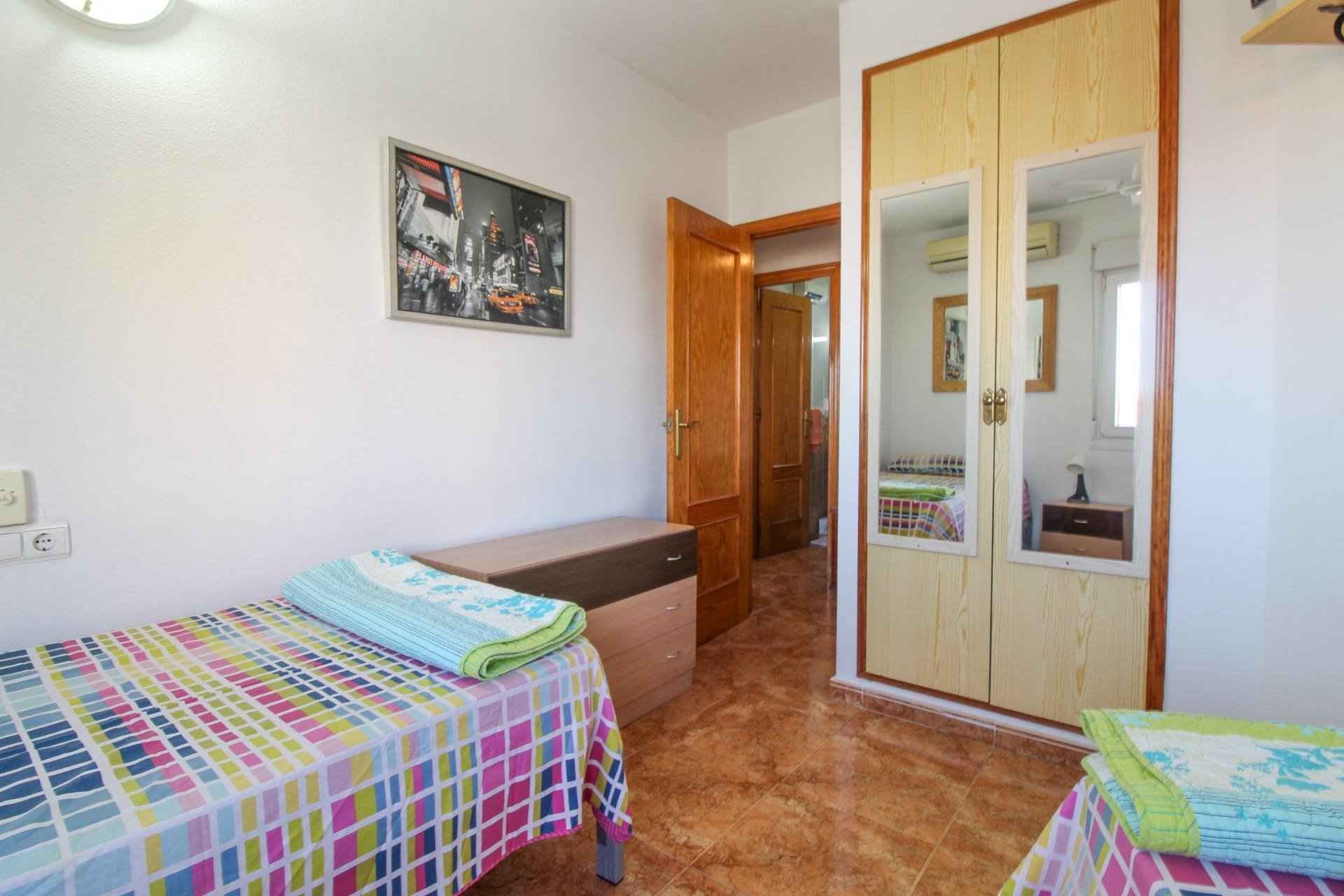 Revânzare - Apartament -
Torrevieja - El Molino