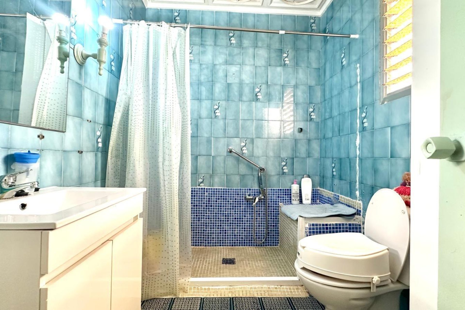 Revânzare - Apartament -
Torrevieja - Estacion De Autobuses
