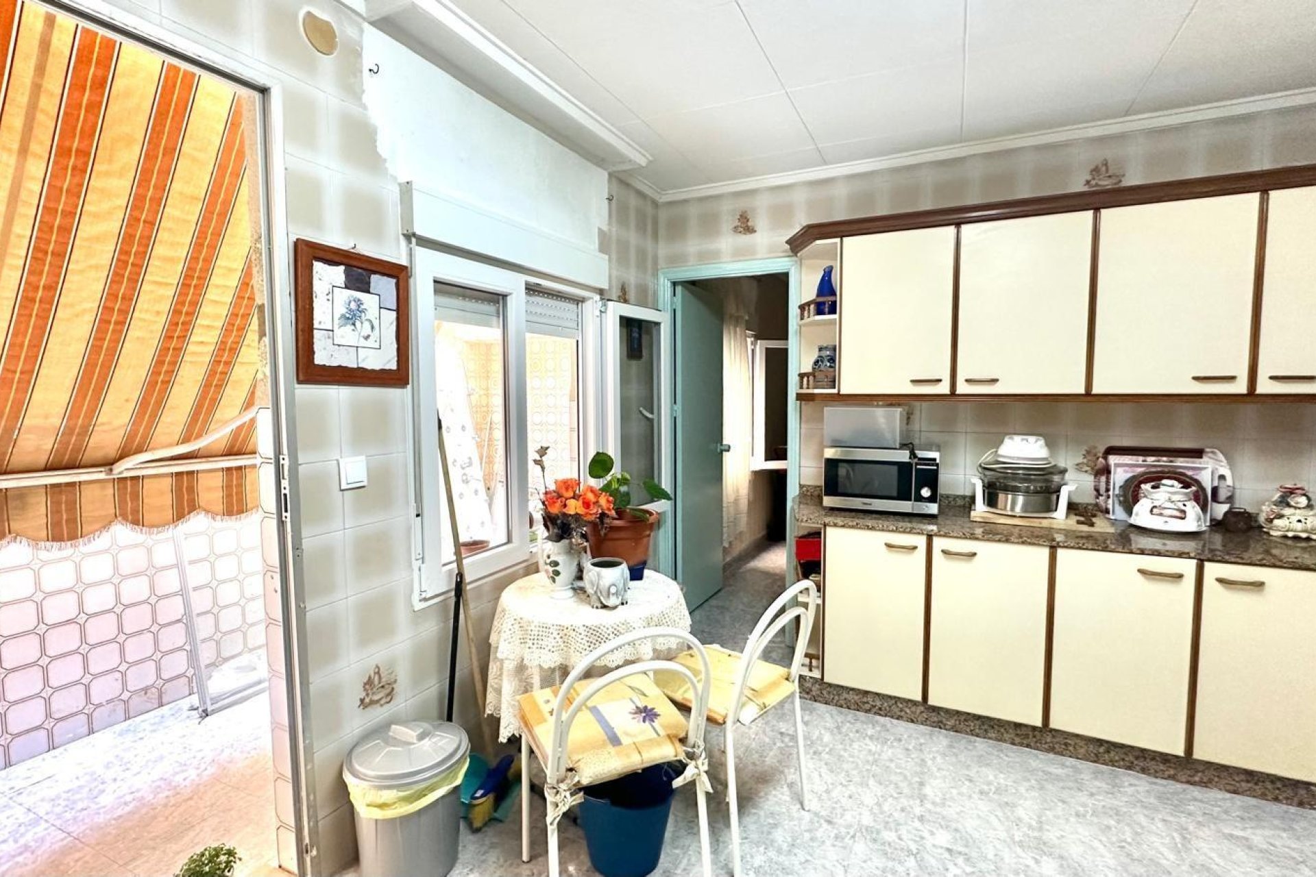 Revânzare - Apartament -
Torrevieja - Estacion De Autobuses