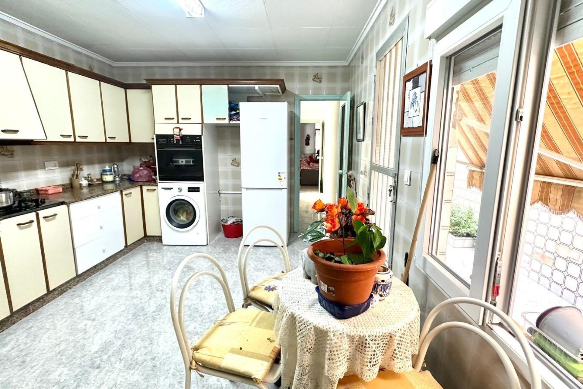 Revânzare - Apartament -
Torrevieja - Estacion De Autobuses