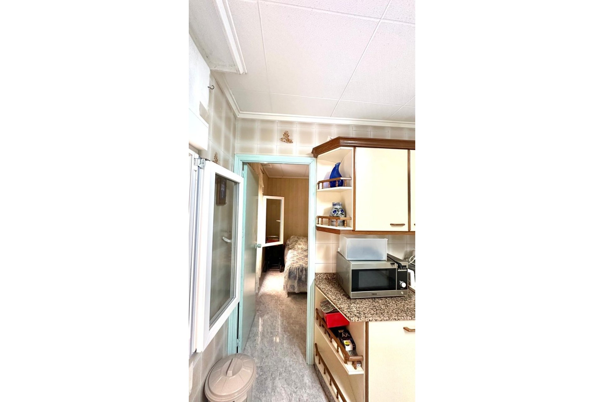 Revânzare - Apartament -
Torrevieja - Estacion De Autobuses