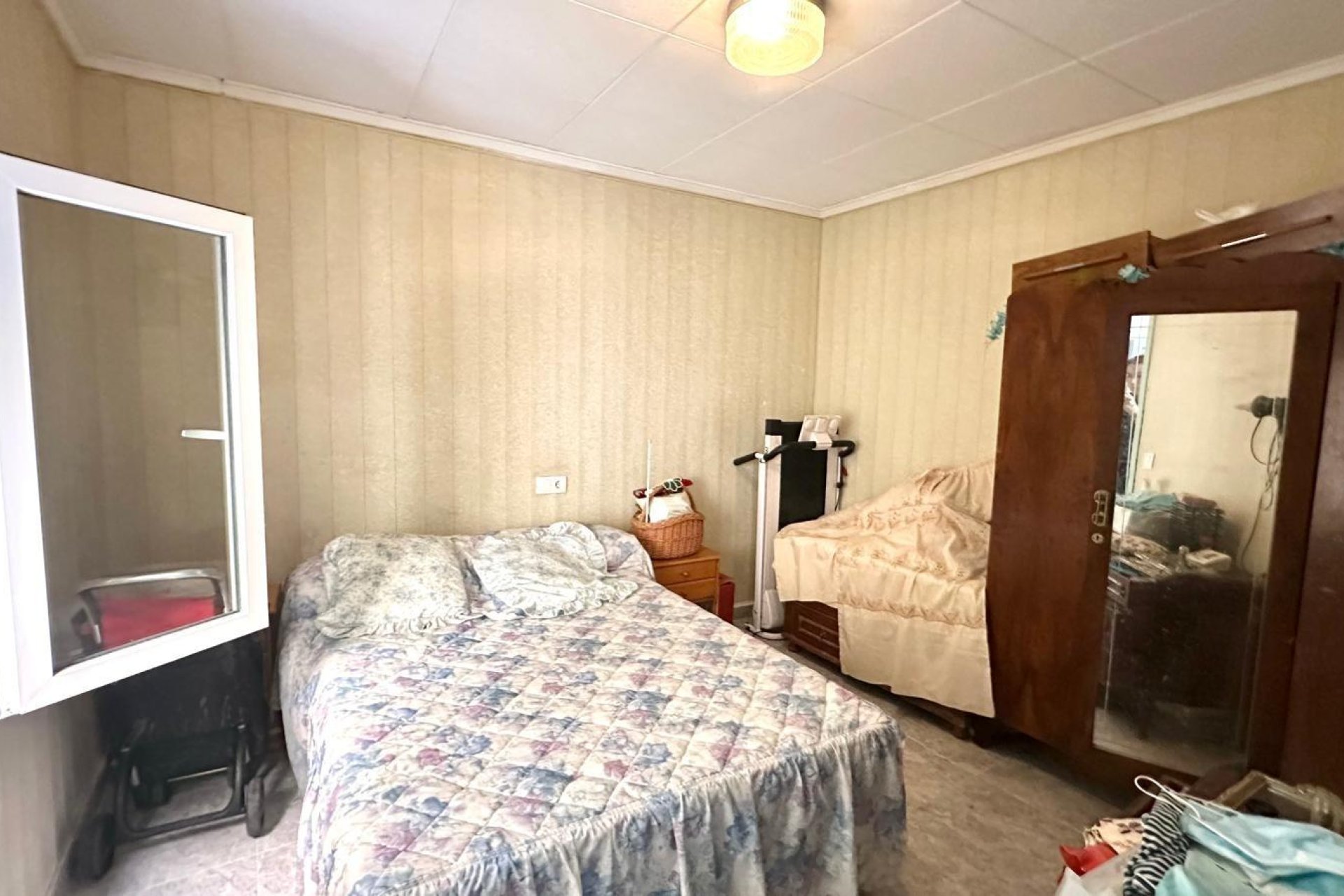 Revânzare - Apartament -
Torrevieja - Estacion De Autobuses
