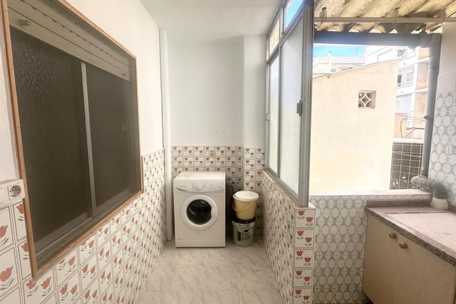 Revânzare - Apartament -
Torrevieja - Estacion De Autobuses