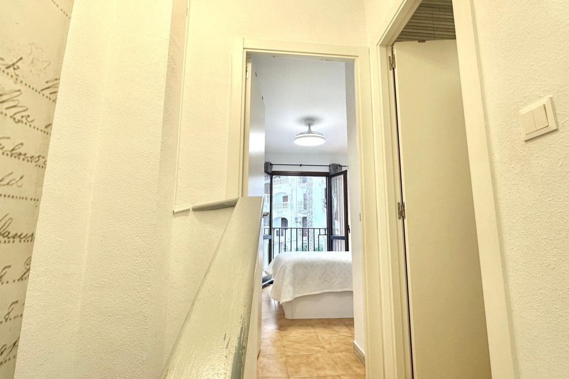 Revânzare - Apartament -
Torrevieja - Estacion De Autobuses