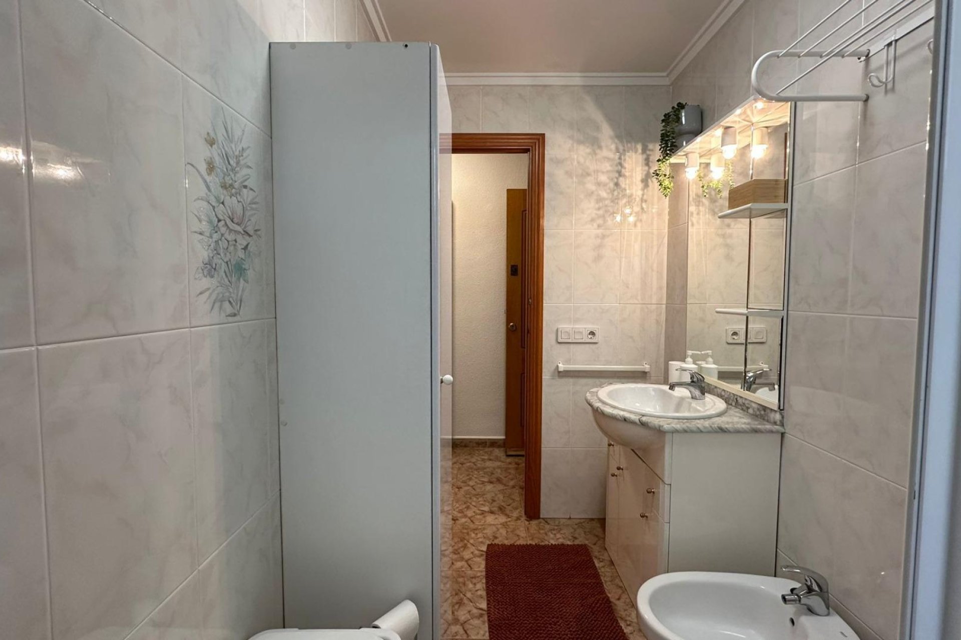 Revânzare - Apartament -
Torrevieja - Estacion De Autobuses