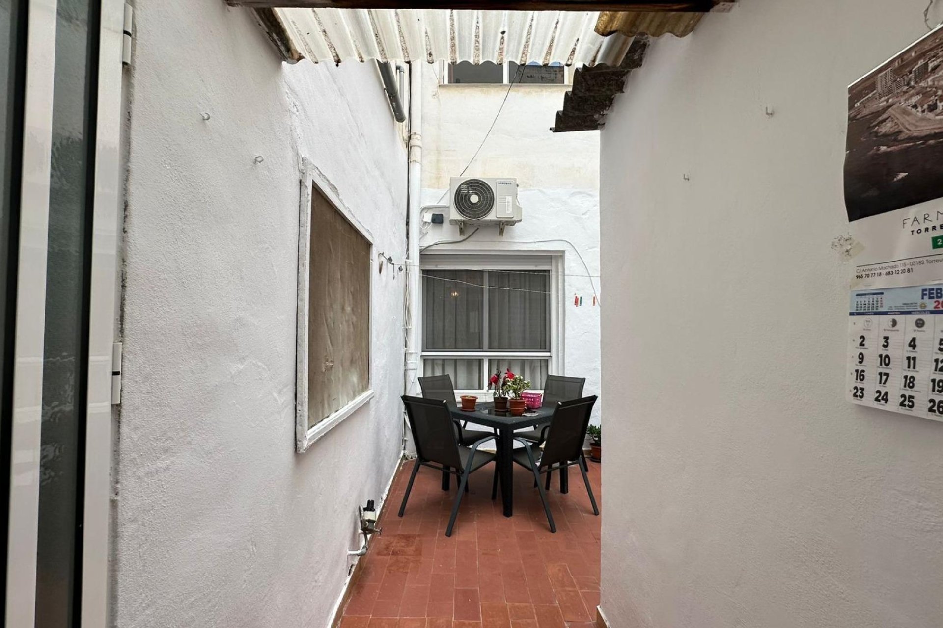 Revânzare - Apartament -
Torrevieja - Estacion De Autobuses