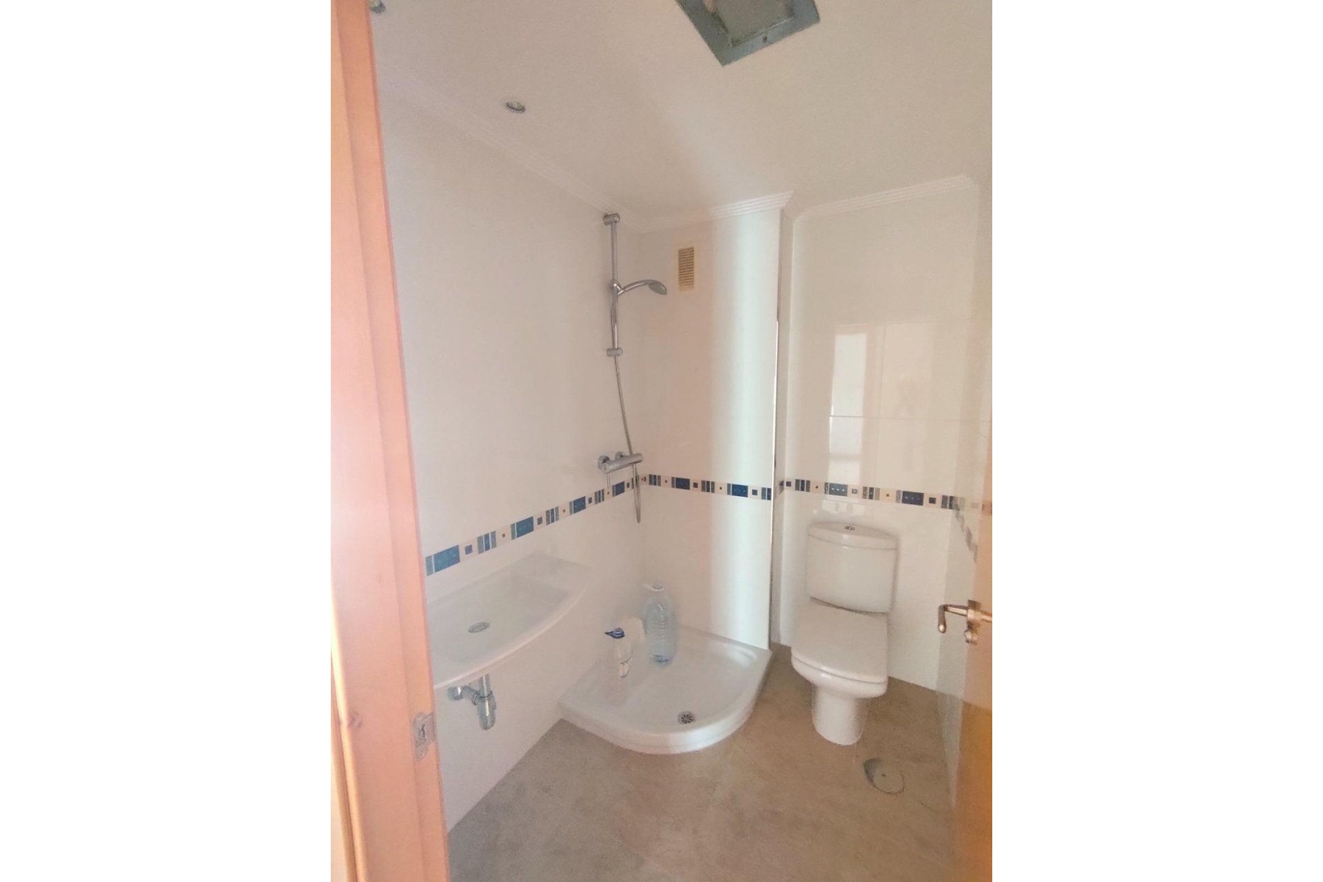 Revânzare - Apartament -
Torrevieja - Estacion De Autobuses