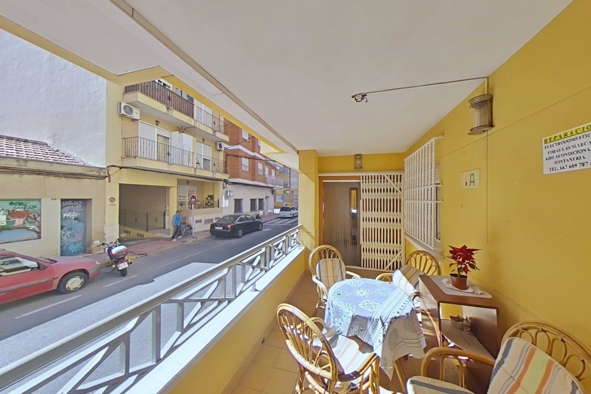 Revânzare - Apartament -
Torrevieja - Estacion De Autobuses