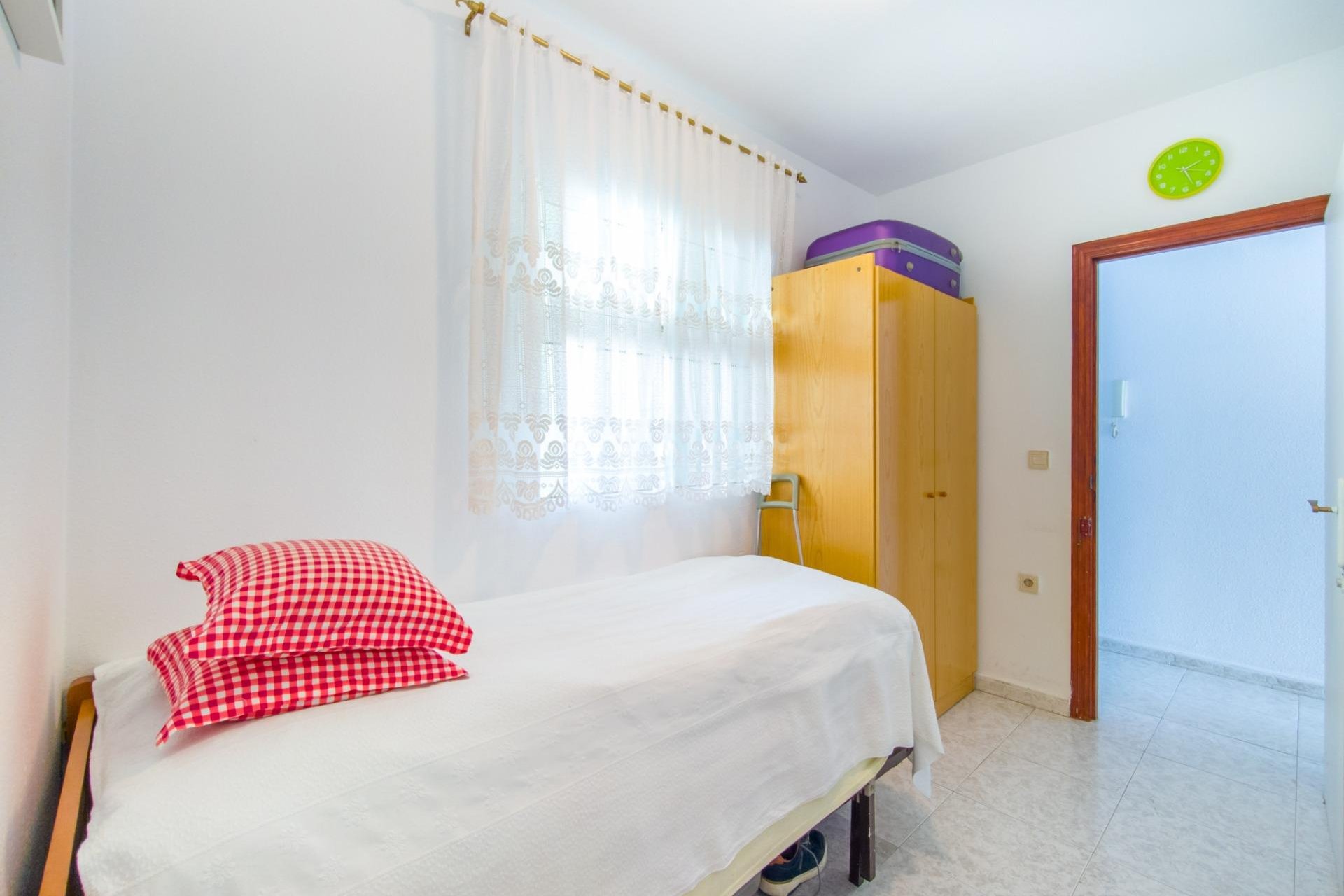 Revânzare - Apartament -
Torrevieja - Estacion De Autobuses