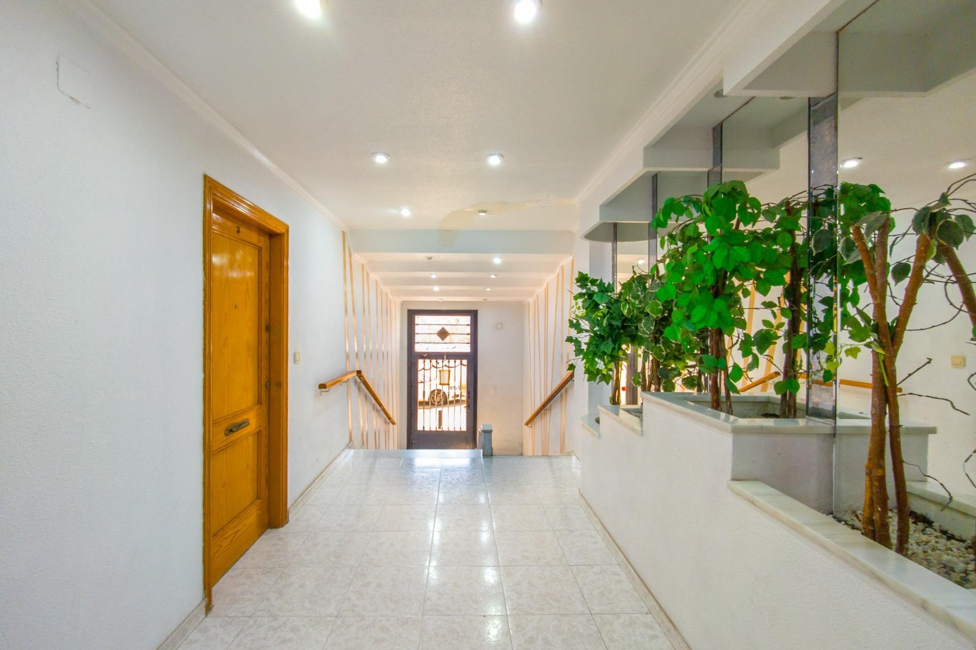 Revânzare - Apartament -
Torrevieja - Estacion De Autobuses