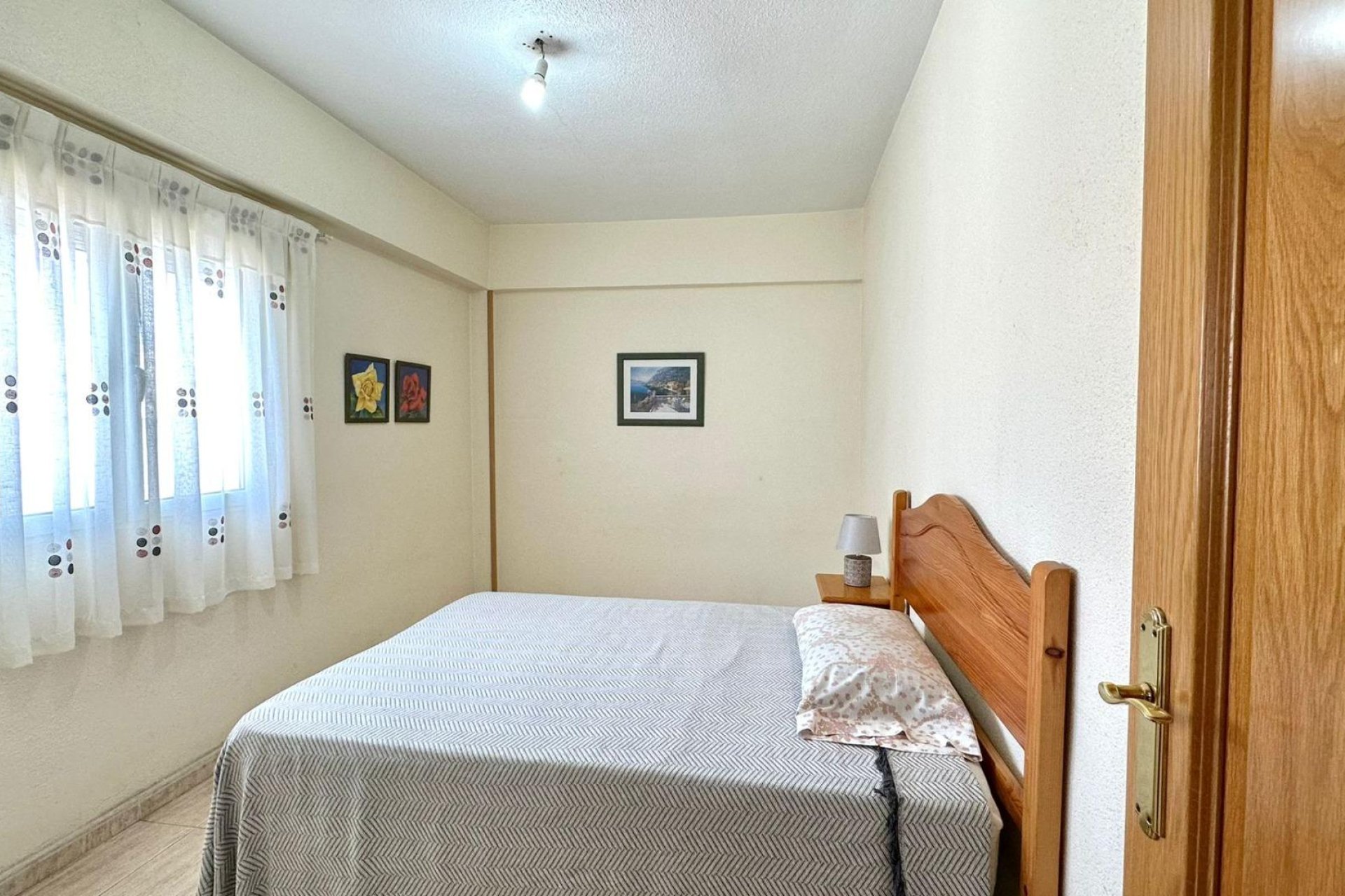 Revânzare - Apartament -
Torrevieja - Estacion De Autobuses