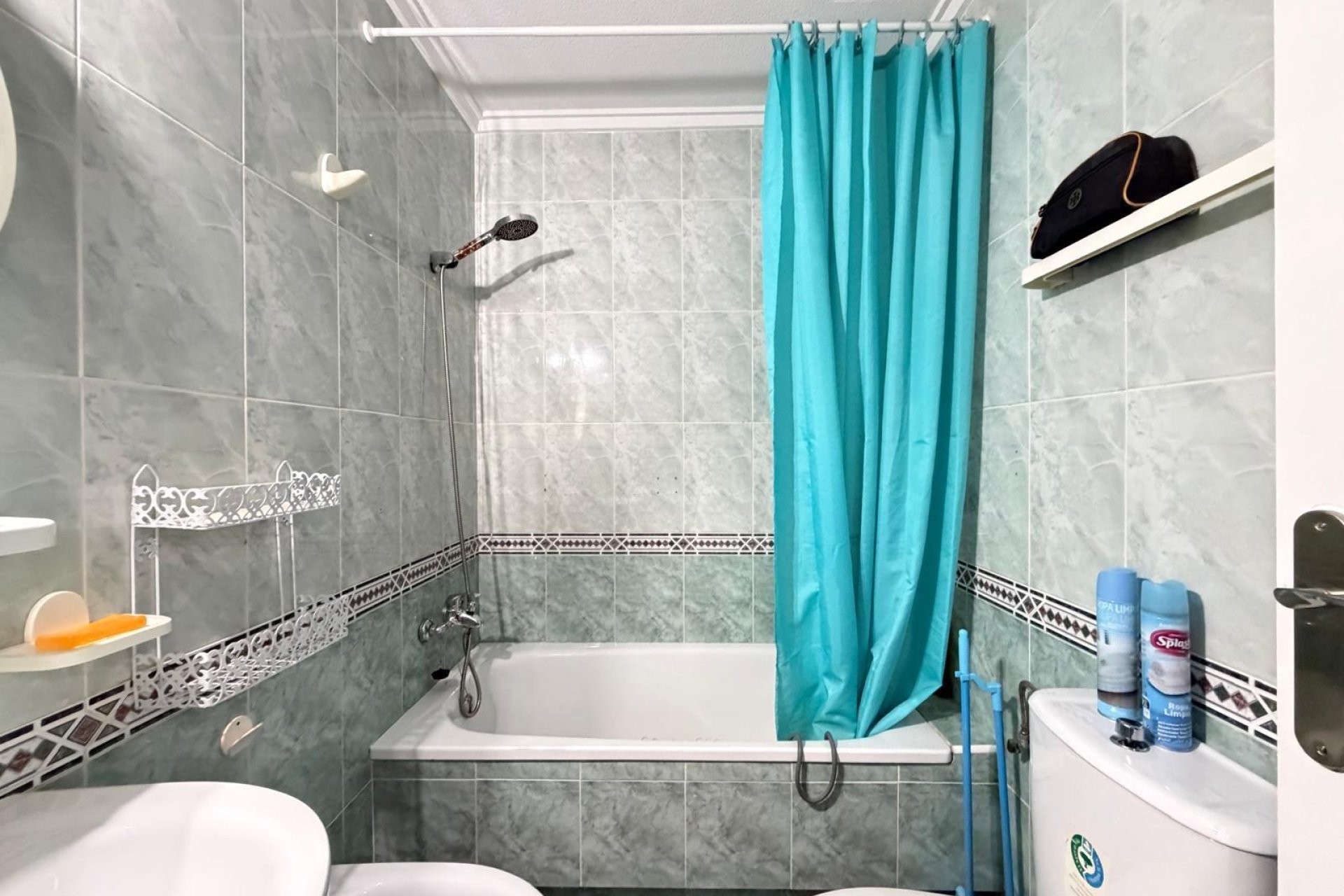 Revânzare - Apartament -
Torrevieja - Estacion De Autobuses