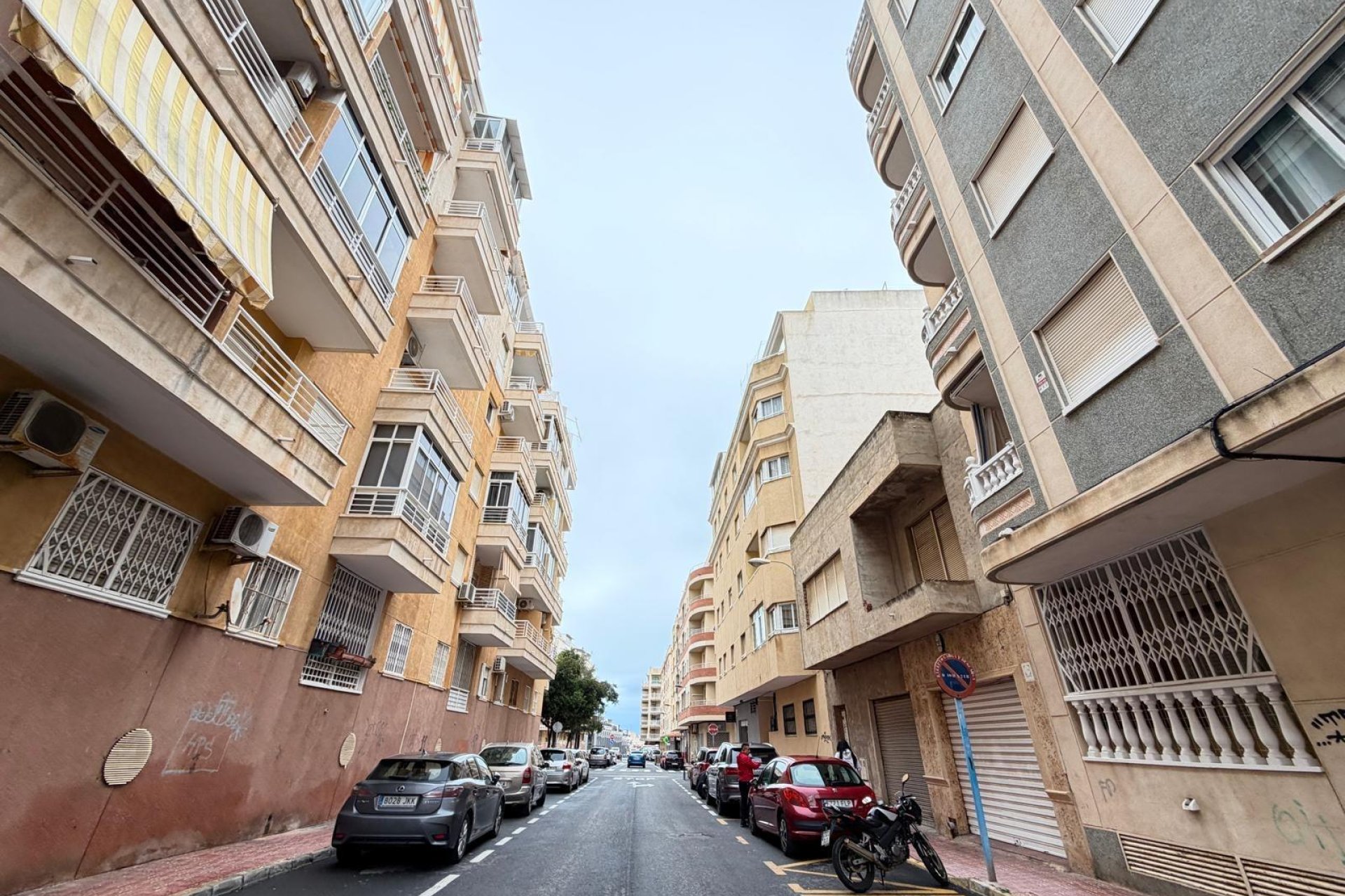 Revânzare - Apartament -
Torrevieja - Estacion De Autobuses