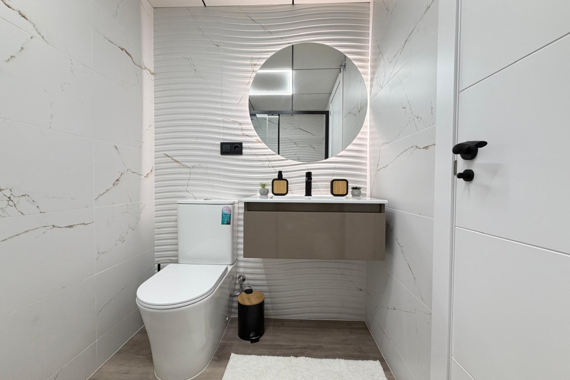Revânzare - Apartament -
Torrevieja - Estacion De Autobuses