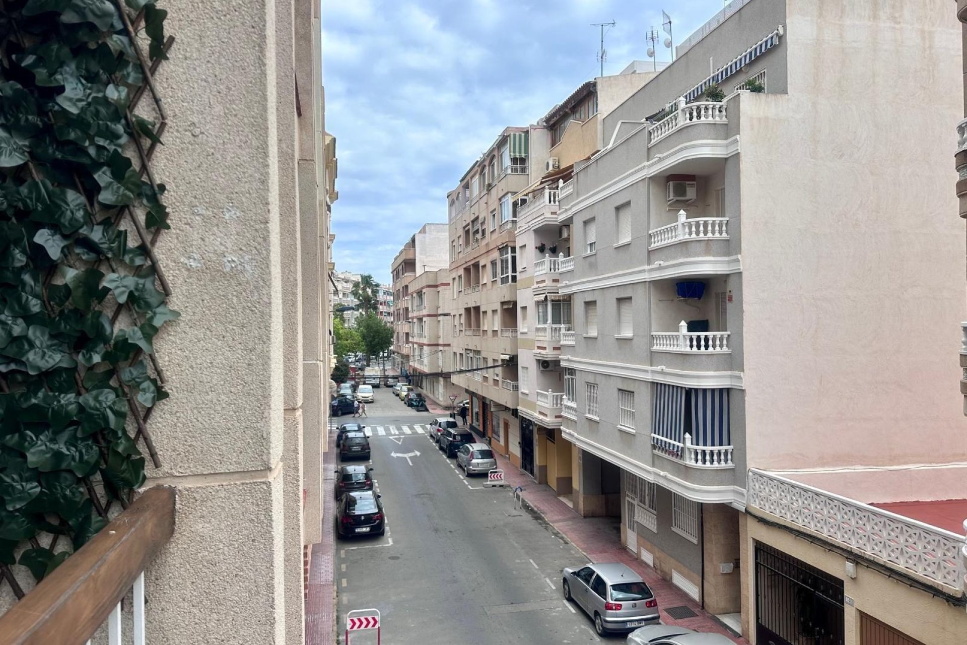 Revânzare - Apartament -
Torrevieja - Estacion De Autobuses