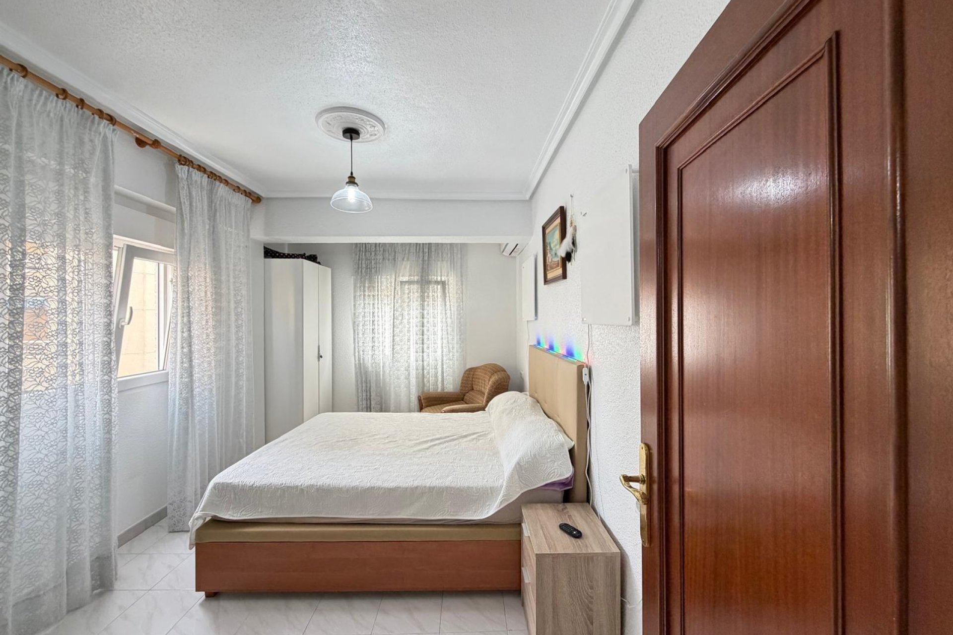 Revânzare - Apartament -
Torrevieja - Estacion De Autobuses