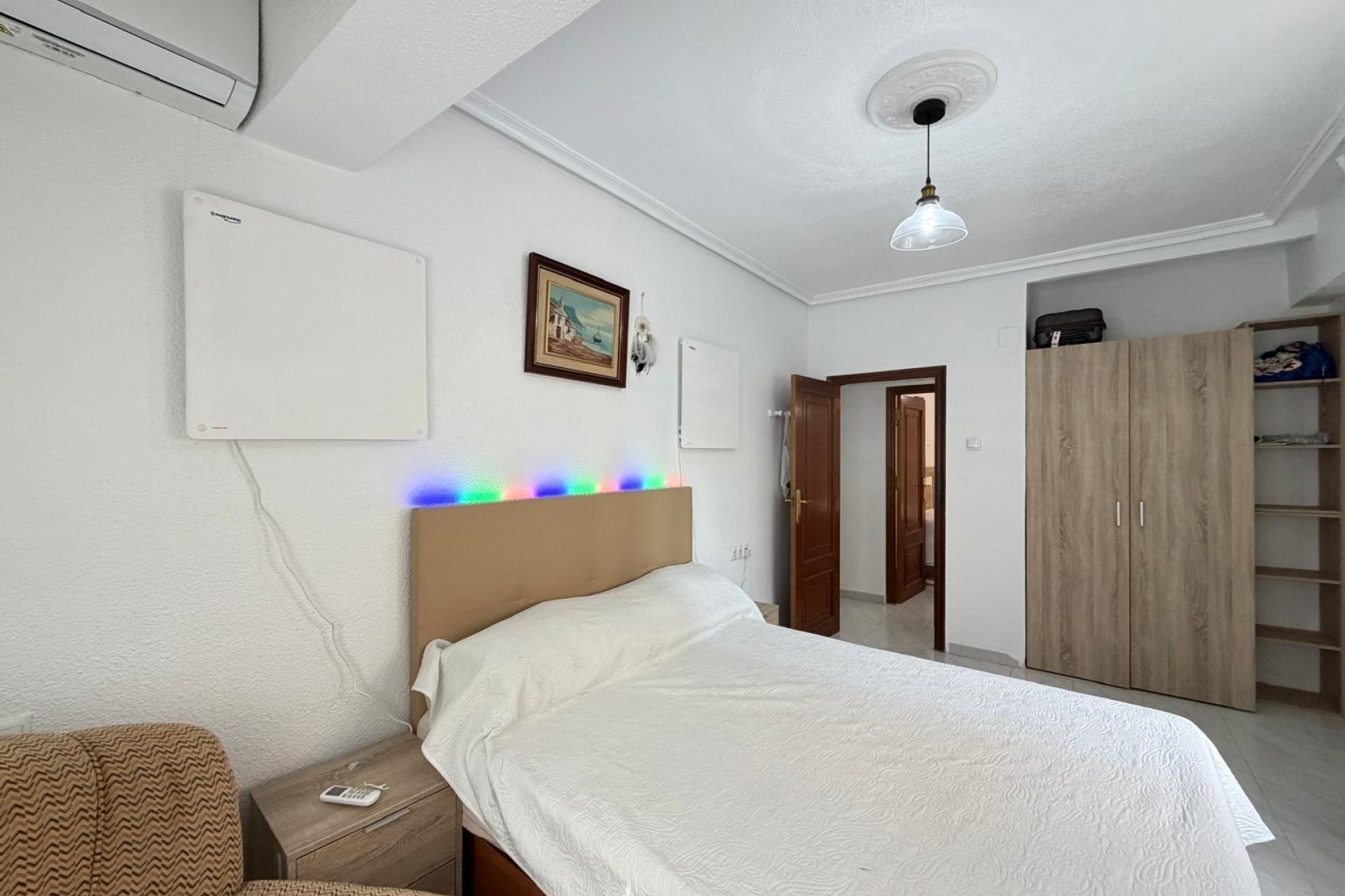 Revânzare - Apartament -
Torrevieja - Estacion De Autobuses